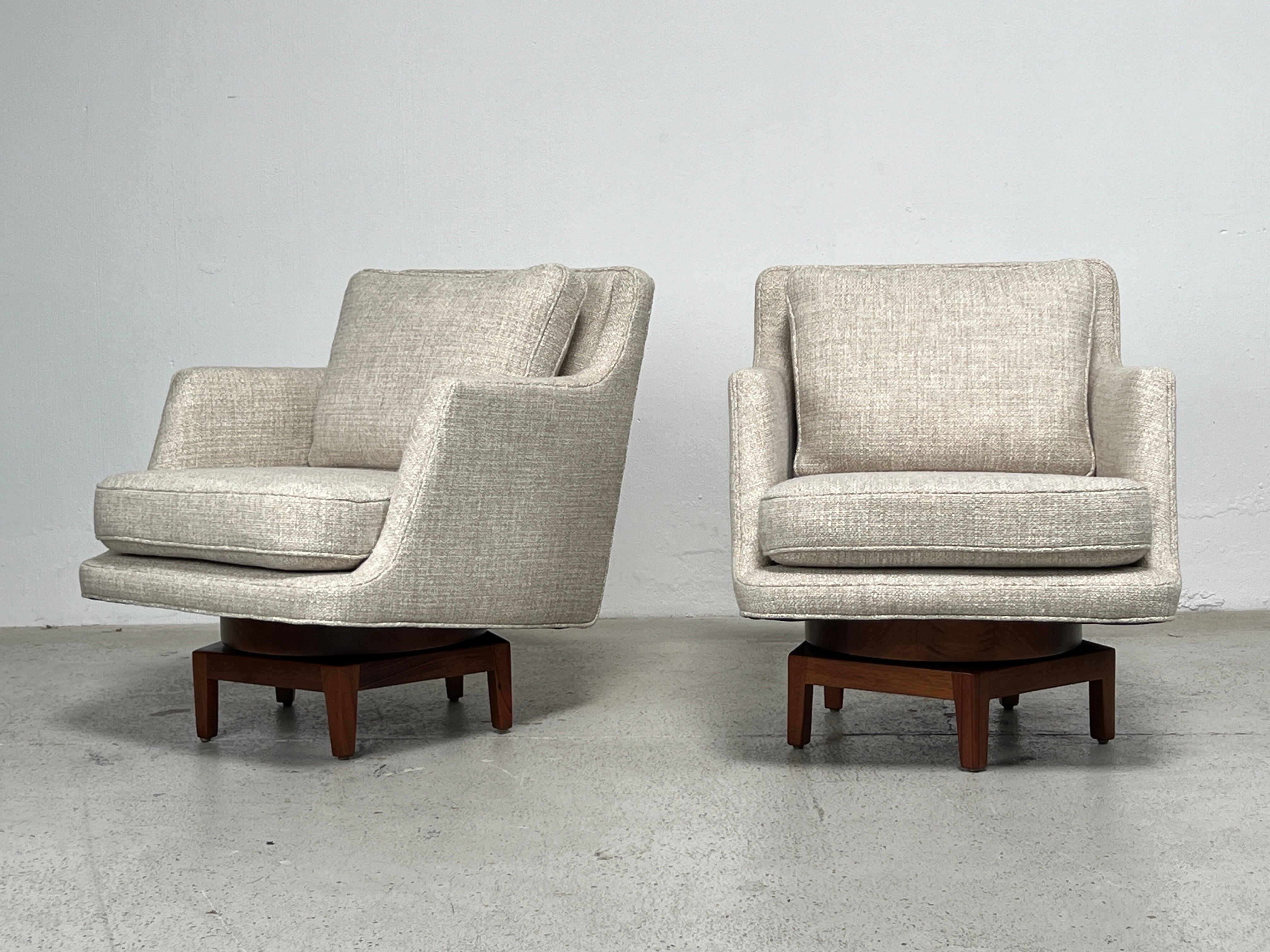 Pair of Dunbar Swivel Chairs by Edward Wormley  For Sale 7