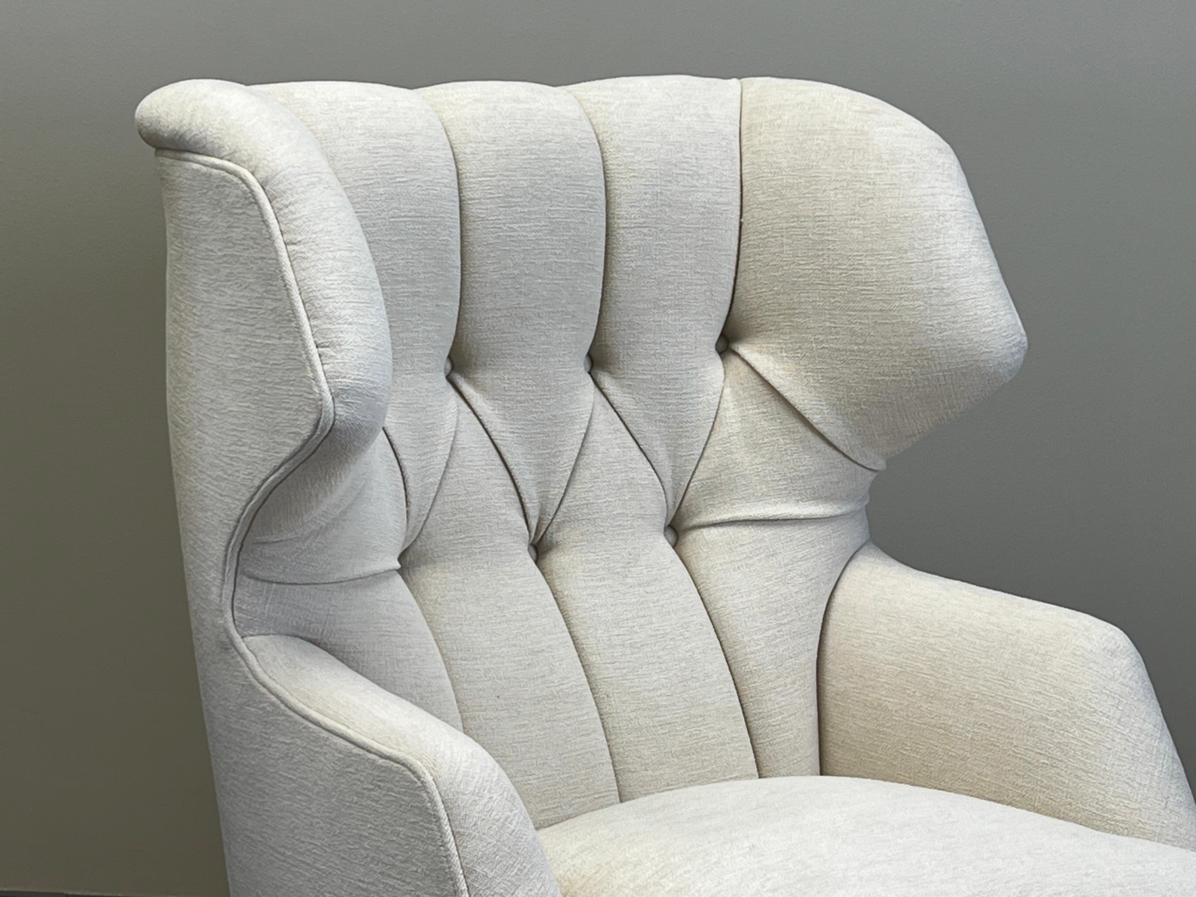 Pair of Dunbar Wing Back Janus Chairs by Edward Wormley 13