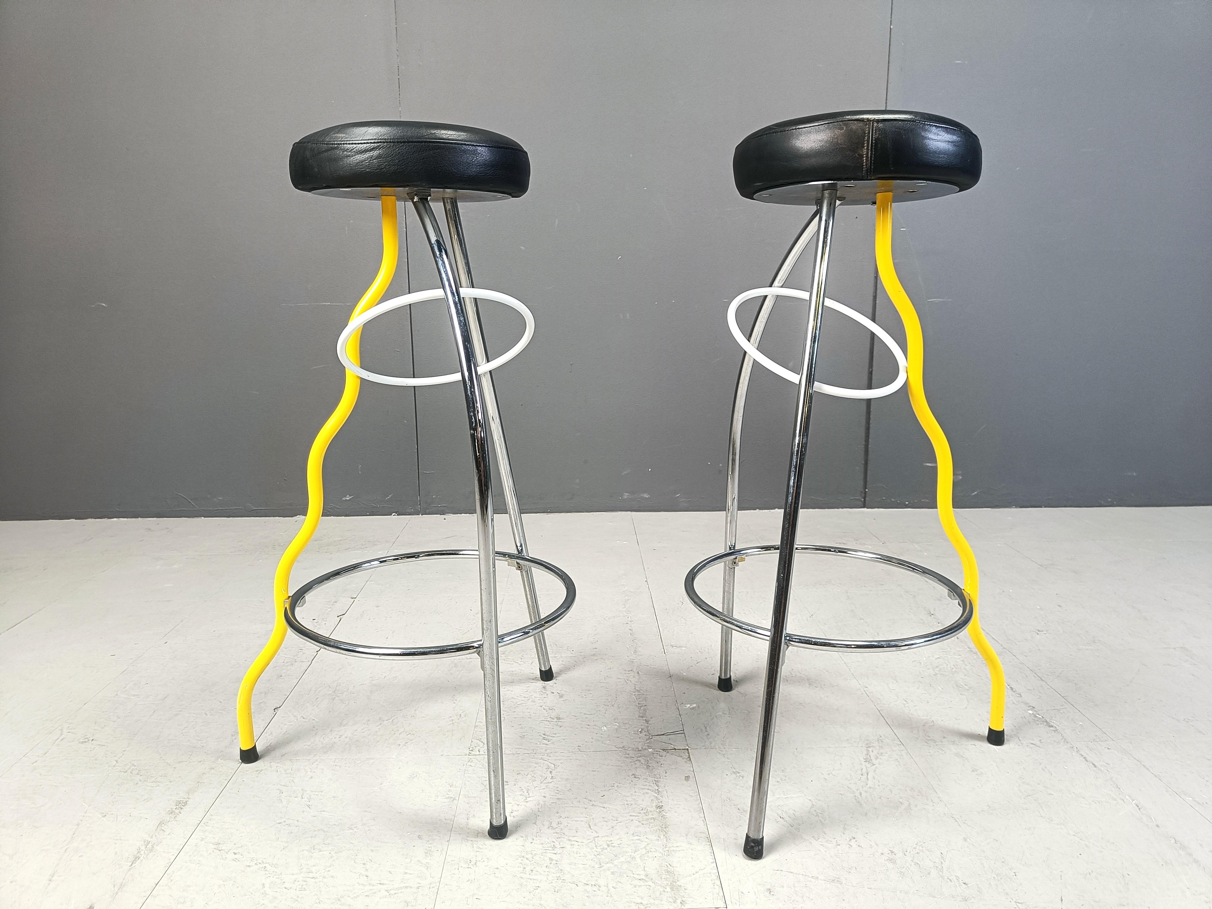 Pair of Duplex stools by Javier Mariscal for BD 1980's Memphis For Sale 2