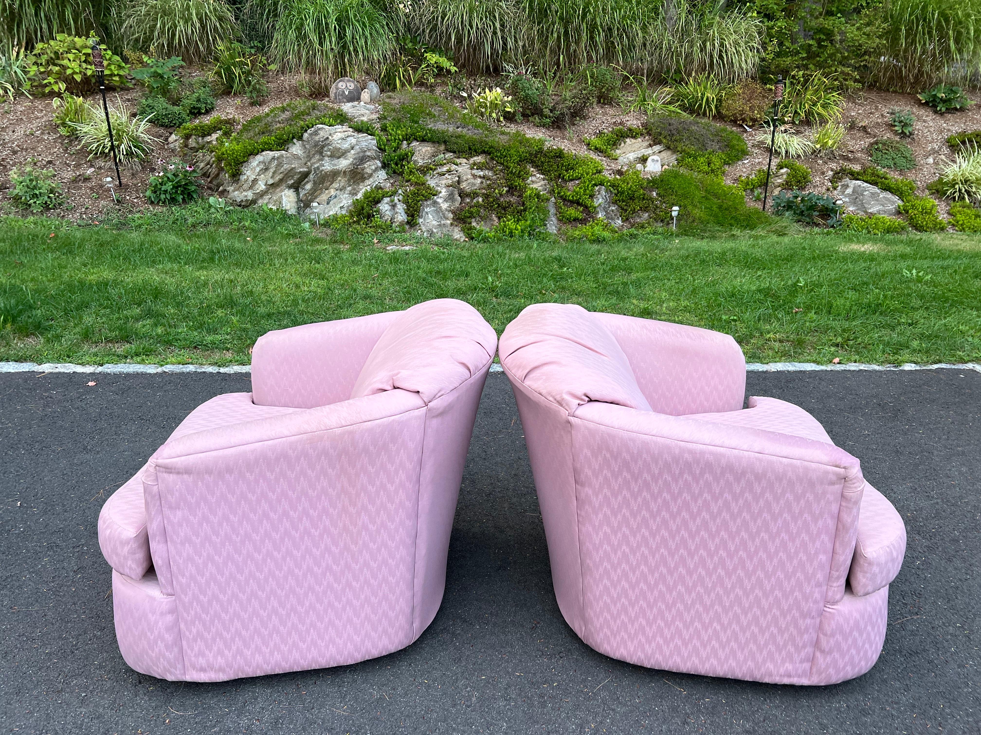 Pair of  Dusty Pink Swivel Club Chairs For Sale 4