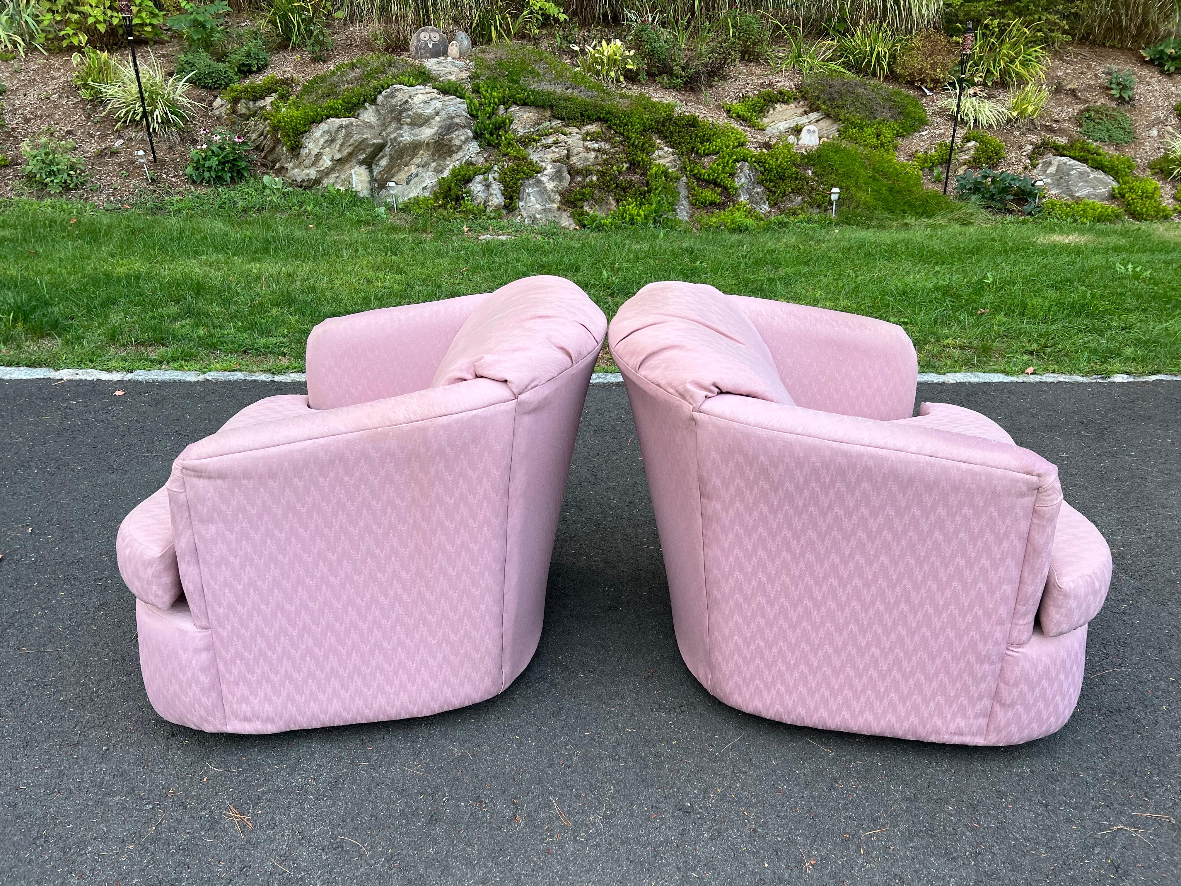 Pair of  Dusty Pink Swivel Club Chairs For Sale 3
