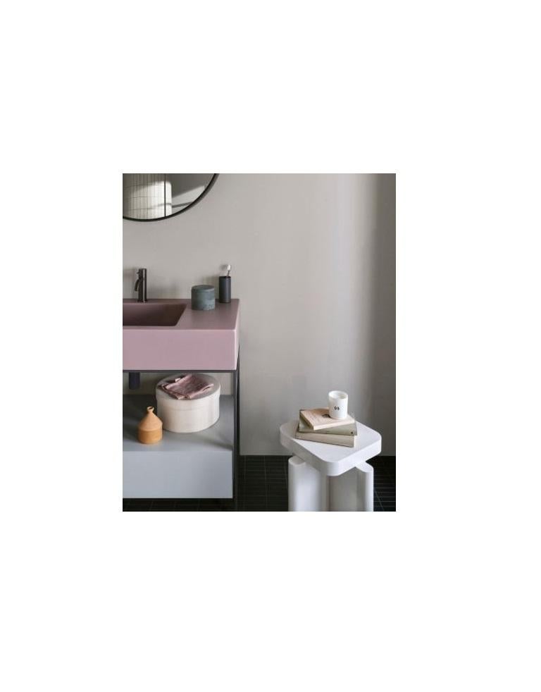 Paire de tabourets en bois massif rouge poussière et blanc cassé Spina Stool by CARA Davide en vente 8