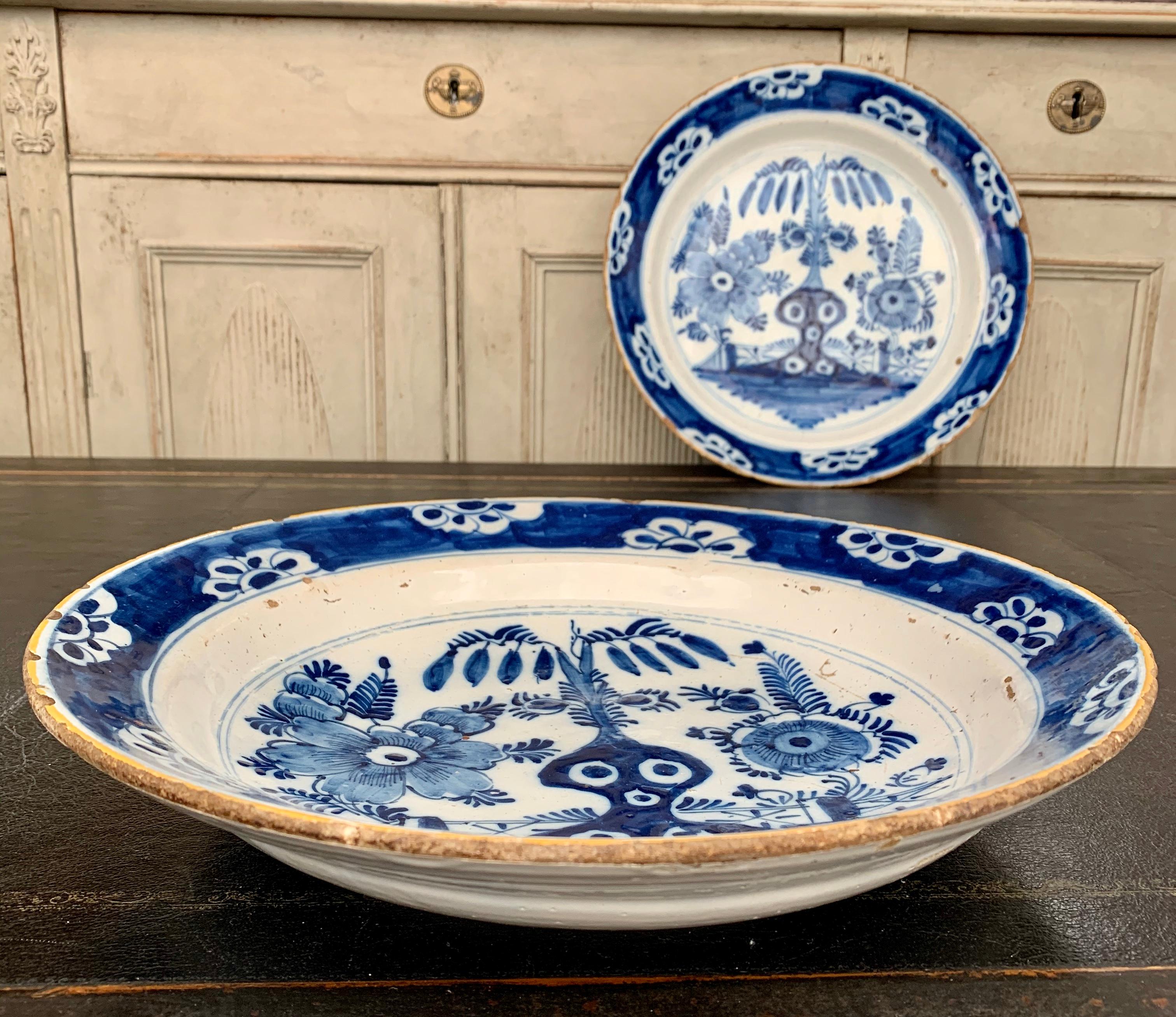 Pair Of Dutch 18th Century Blue And White Delft Chargers 1