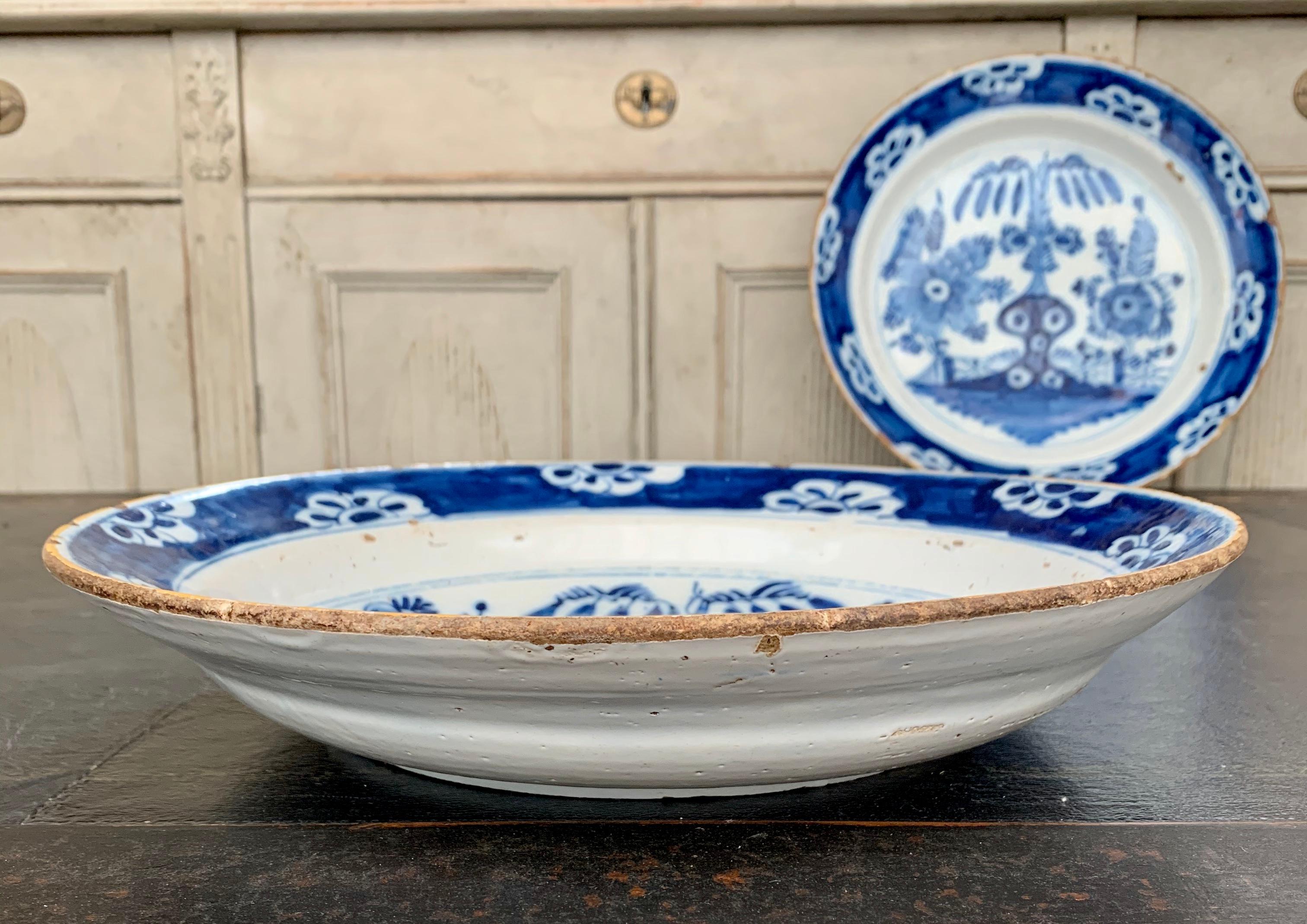 Pair Of Dutch 18th Century Blue And White Delft Chargers 2