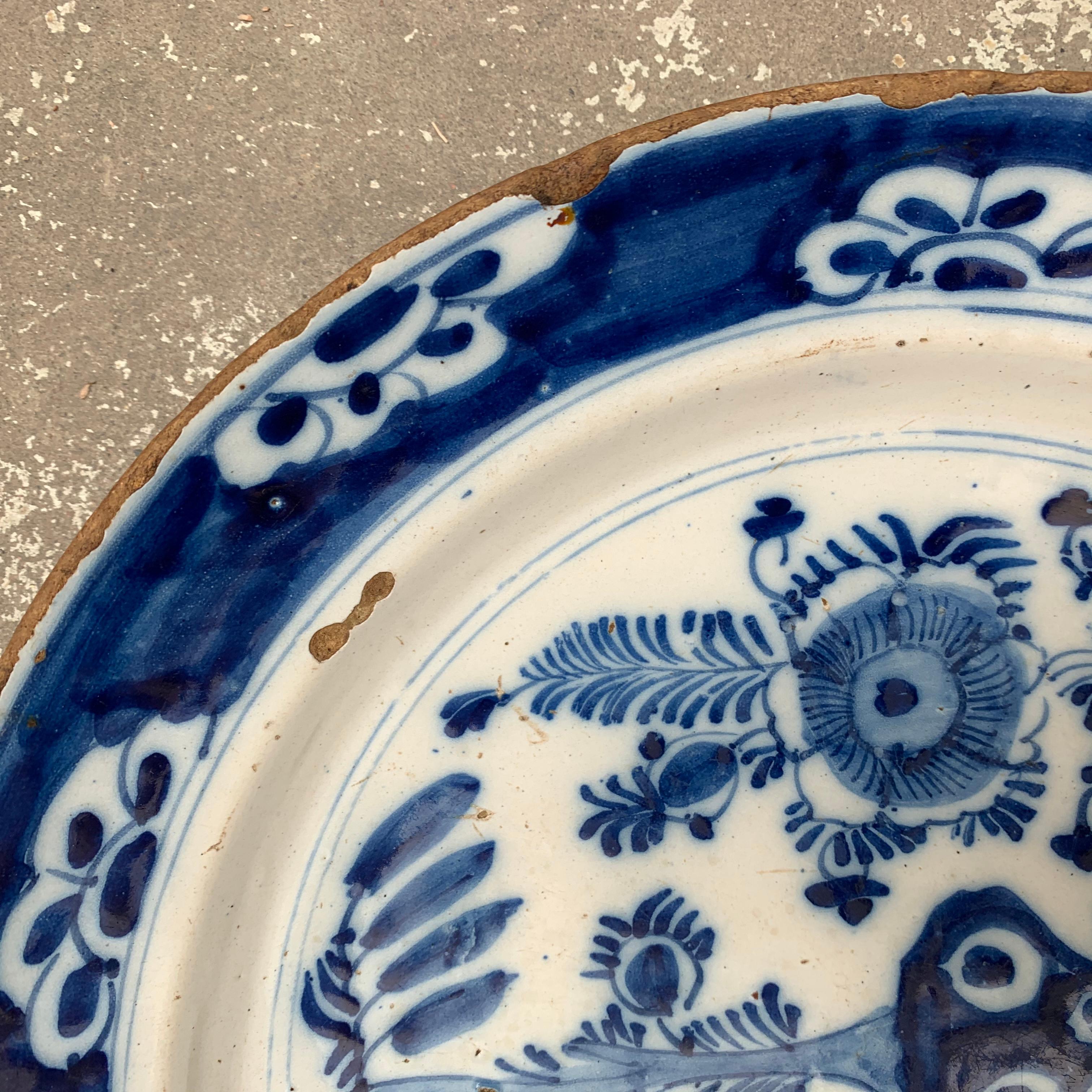 Pair Of Dutch 18th Century Blue And White Delft Chargers 3
