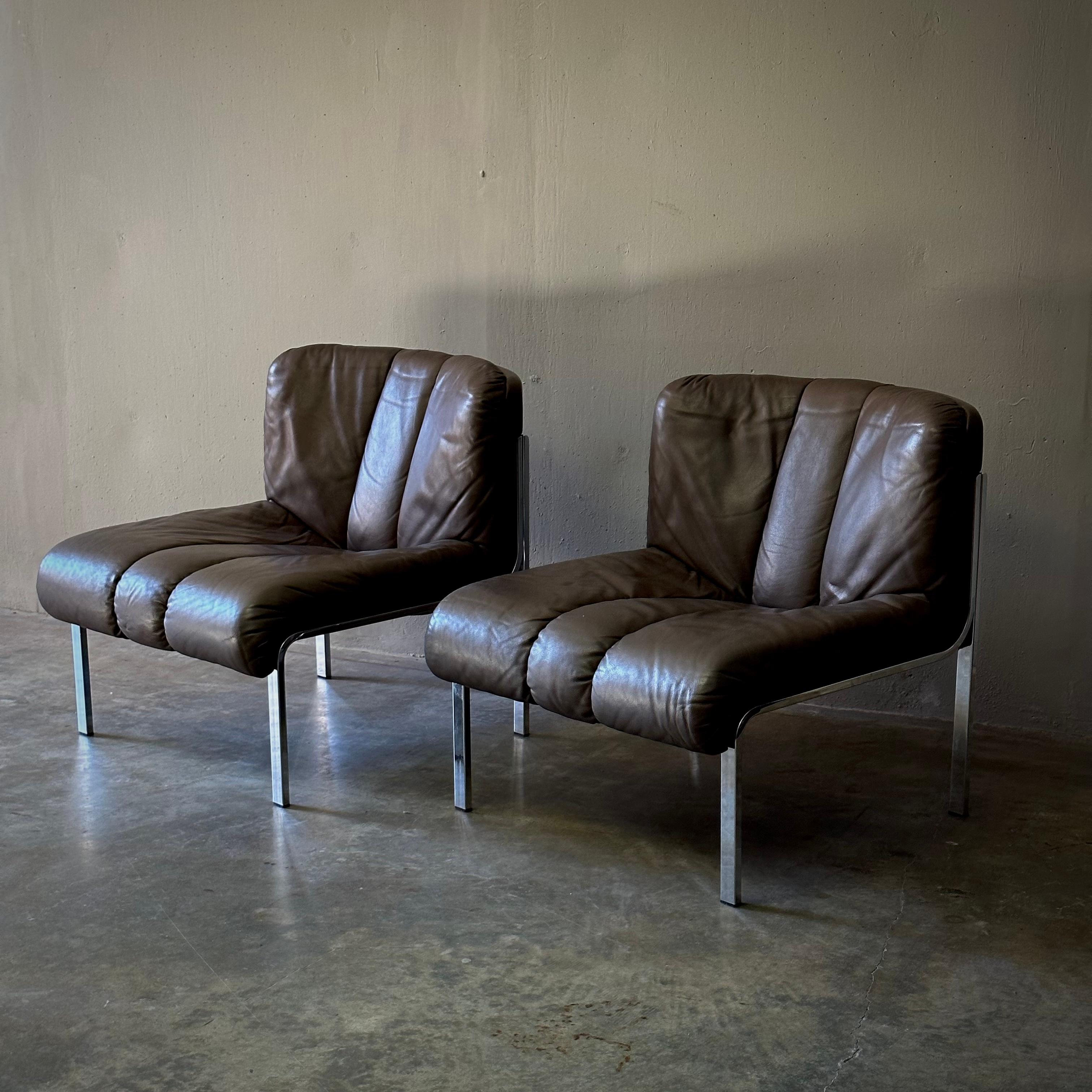 Pair of Dutch 1970s Leather and Chrome Chairs In Good Condition For Sale In Los Angeles, CA