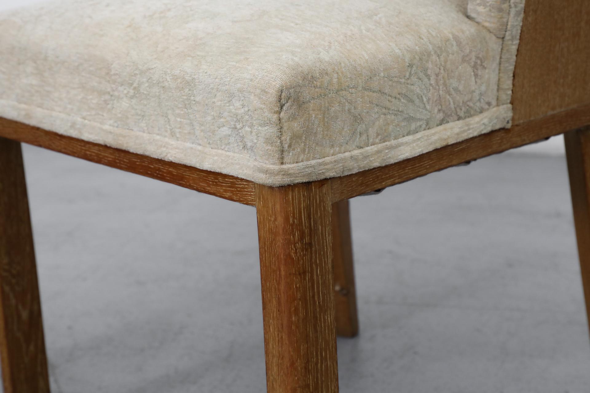 Pair of Dutch Art Deco Salon Chairs in Oak with Pale Patterned Upholstery 10