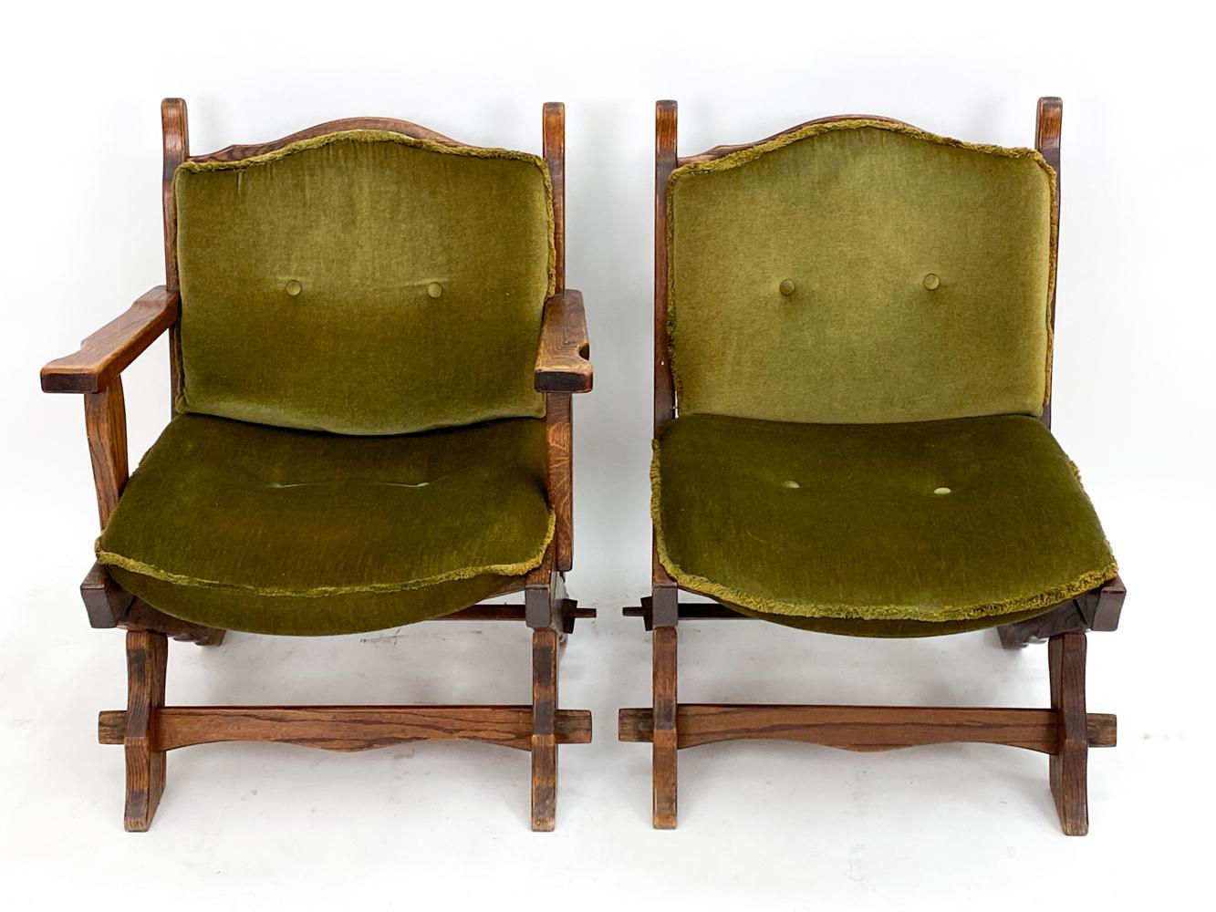 Néerlandais Paire de chaises de cheminée néerlandaises AWA Almelo et tables d'appoint brutalistes des années 1970 en vente