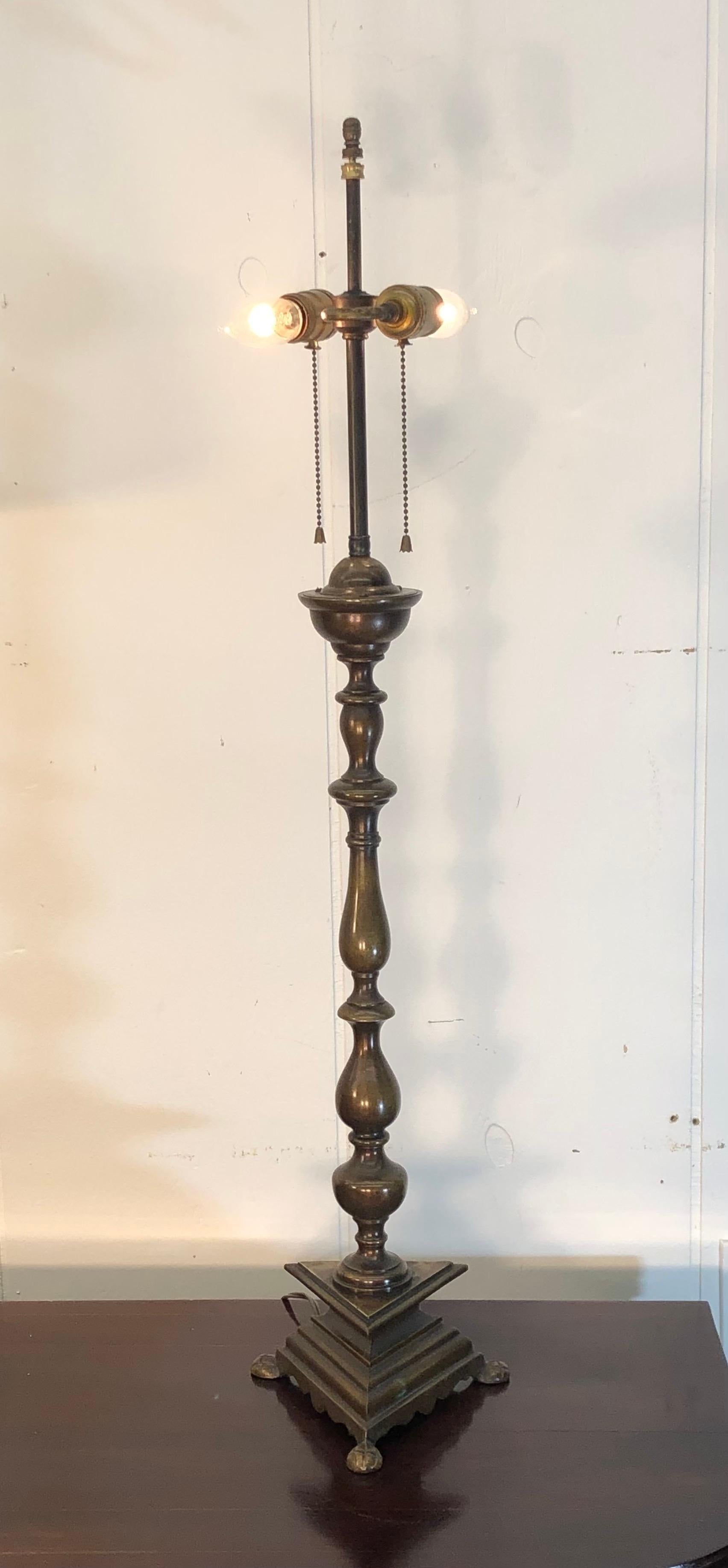Patinated Pair of Dutch Colonial Style Bronze Lamps, Early 20th Century For Sale