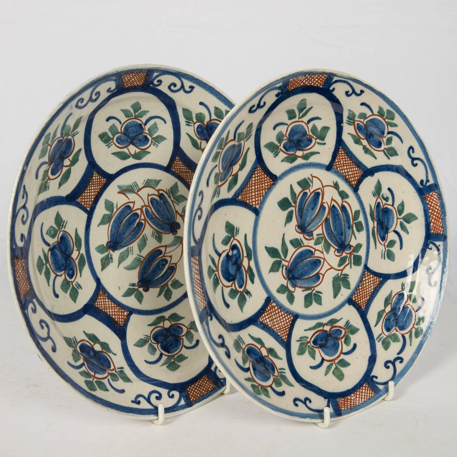 Pair of Dutch Delft Pancake Plates 2