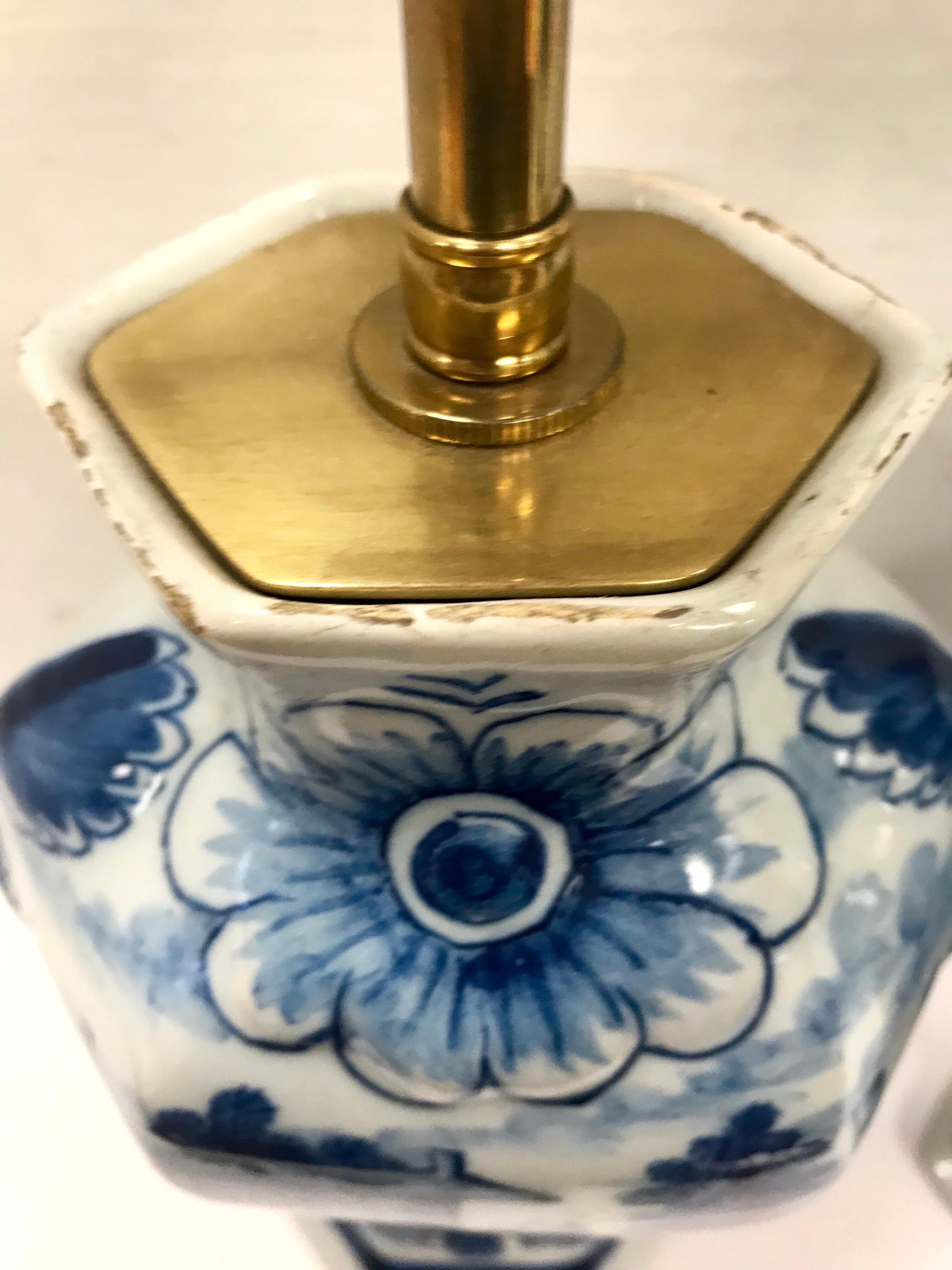 Pair of Dutch Delft Style Blue and White Vase Table Lamps In Good Condition In West Hartford, CT