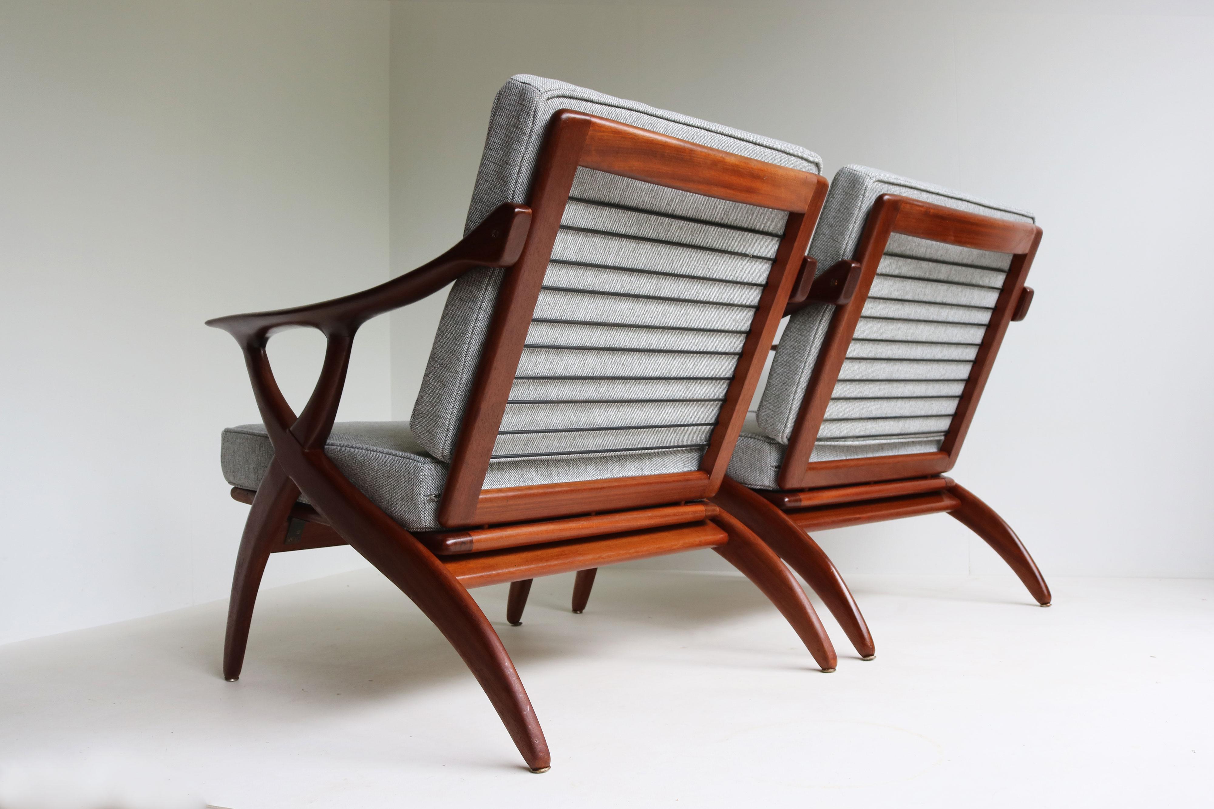 Teak Pair of Dutch design lounge chairs by de ster Gelderland 1950 teak mid-century For Sale