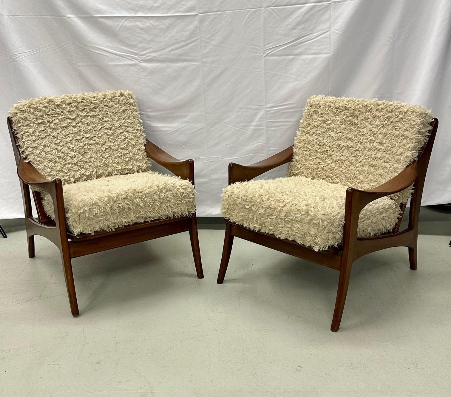 Pair of Dutch Mid-Century Modern Style Arm / Lounge Chairs, Teak, Brass For Sale 11