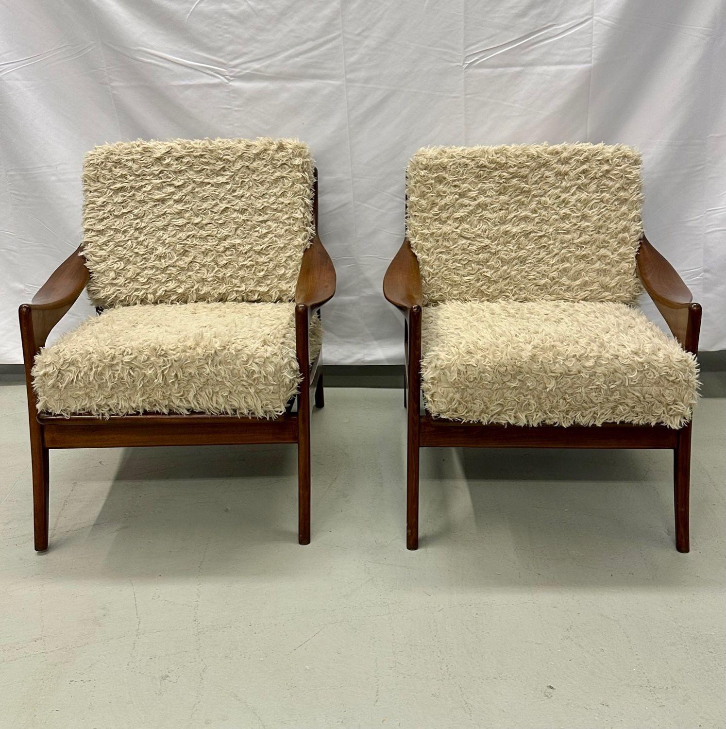 Pair of Dutch Mid-Century Modern Style Arm / Lounge Chairs, Teak, Brass For Sale 13