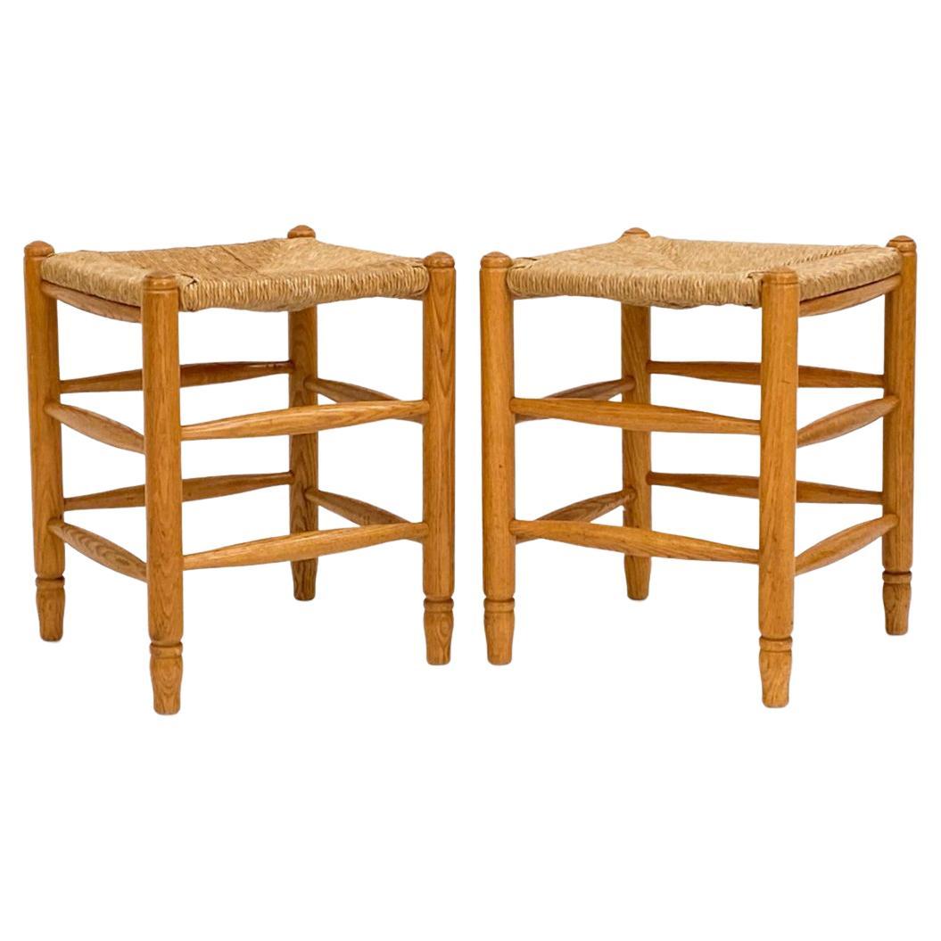 Pair of Dutch Mid century Oak and rush stools. Great vintage condition - solid stools nice rush seats. Located in Brooklyn NYC.

Sold as a Pair.

Each stool measures 16