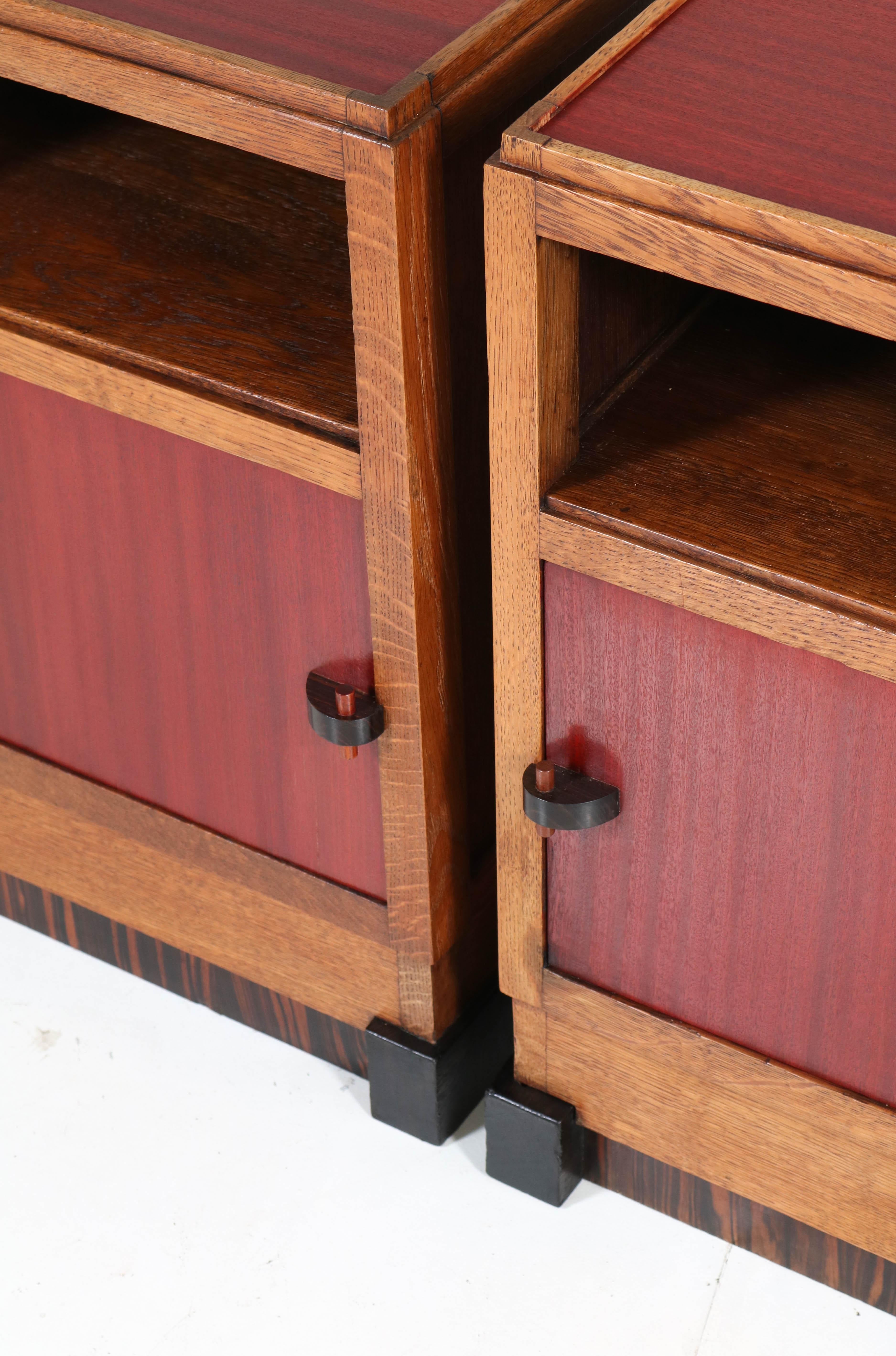 Early 20th Century Pair of Dutch Oak Art Deco Haagse School Night Stands by J.J.Zijfers, 1920s