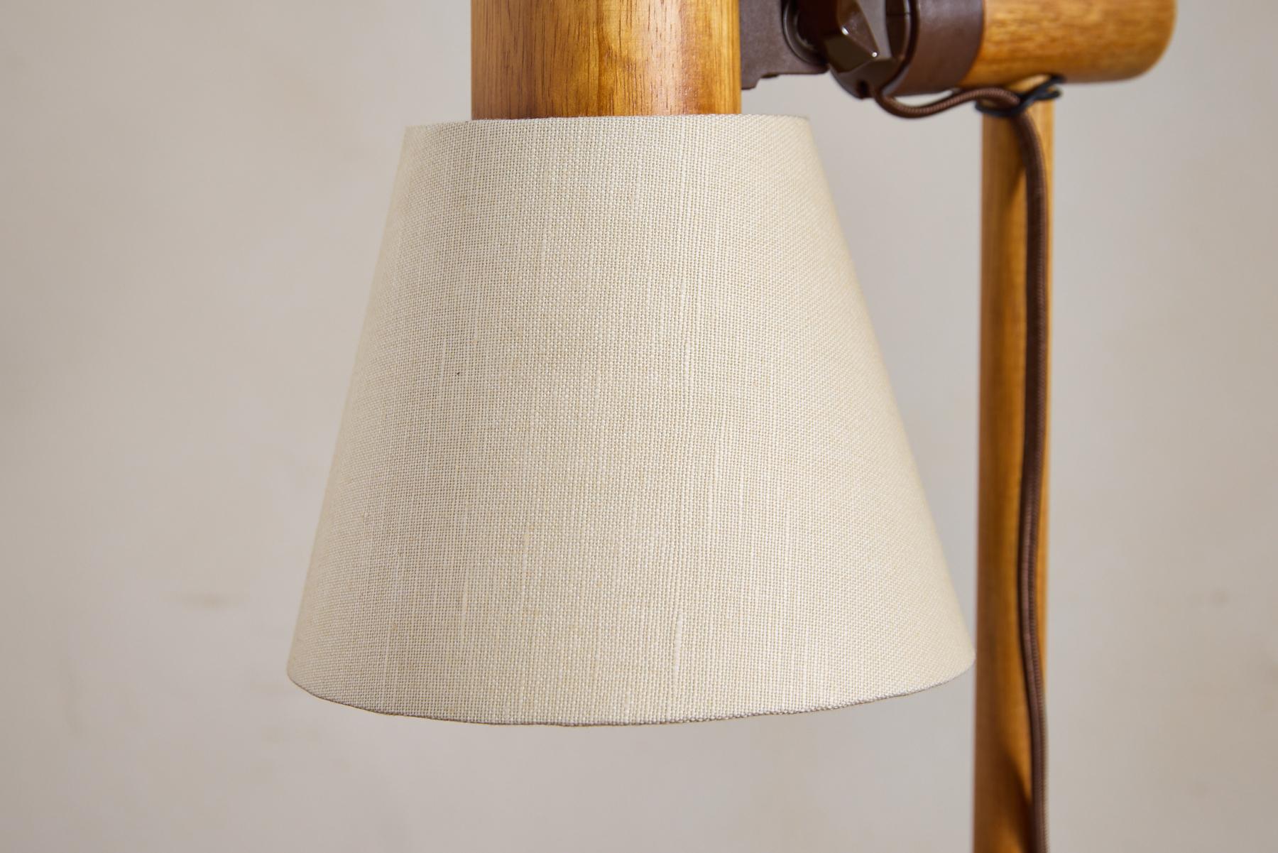 Paire de lampes de table réglables en pin hollandais en vente 5