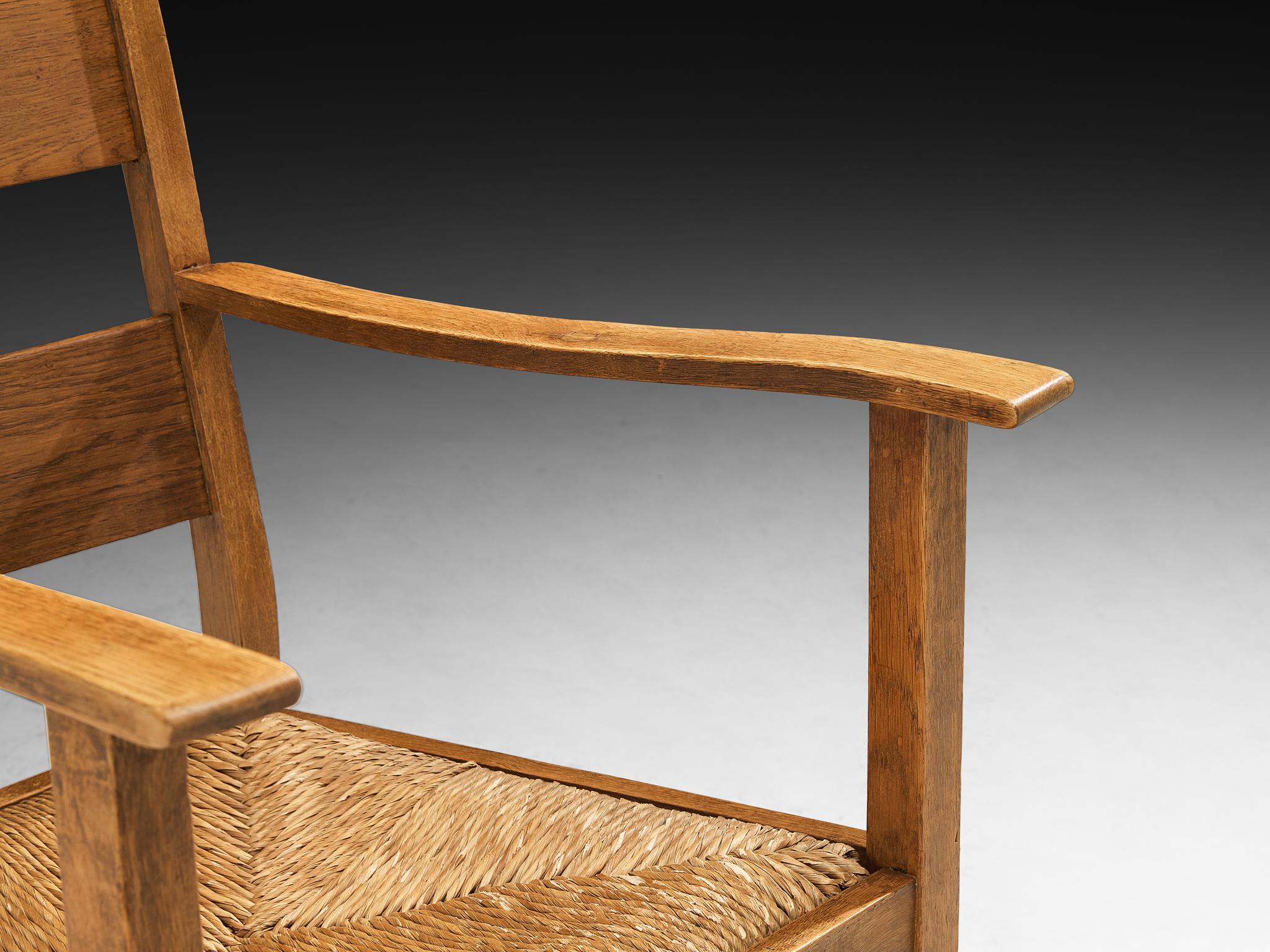 Olandese Coppia di poltrone rustiche olandesi in legno massiccio di Oak e paglia in vendita