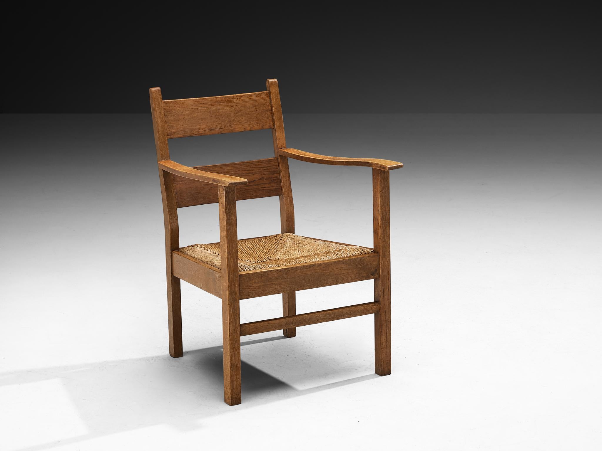 Paglia Coppia di poltrone rustiche olandesi in legno massiccio di Oak e paglia in vendita