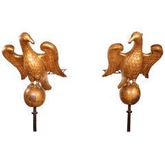 Paire d'aigles du XVIe siècle provenant d'Italie du Nord Lutrin d'église