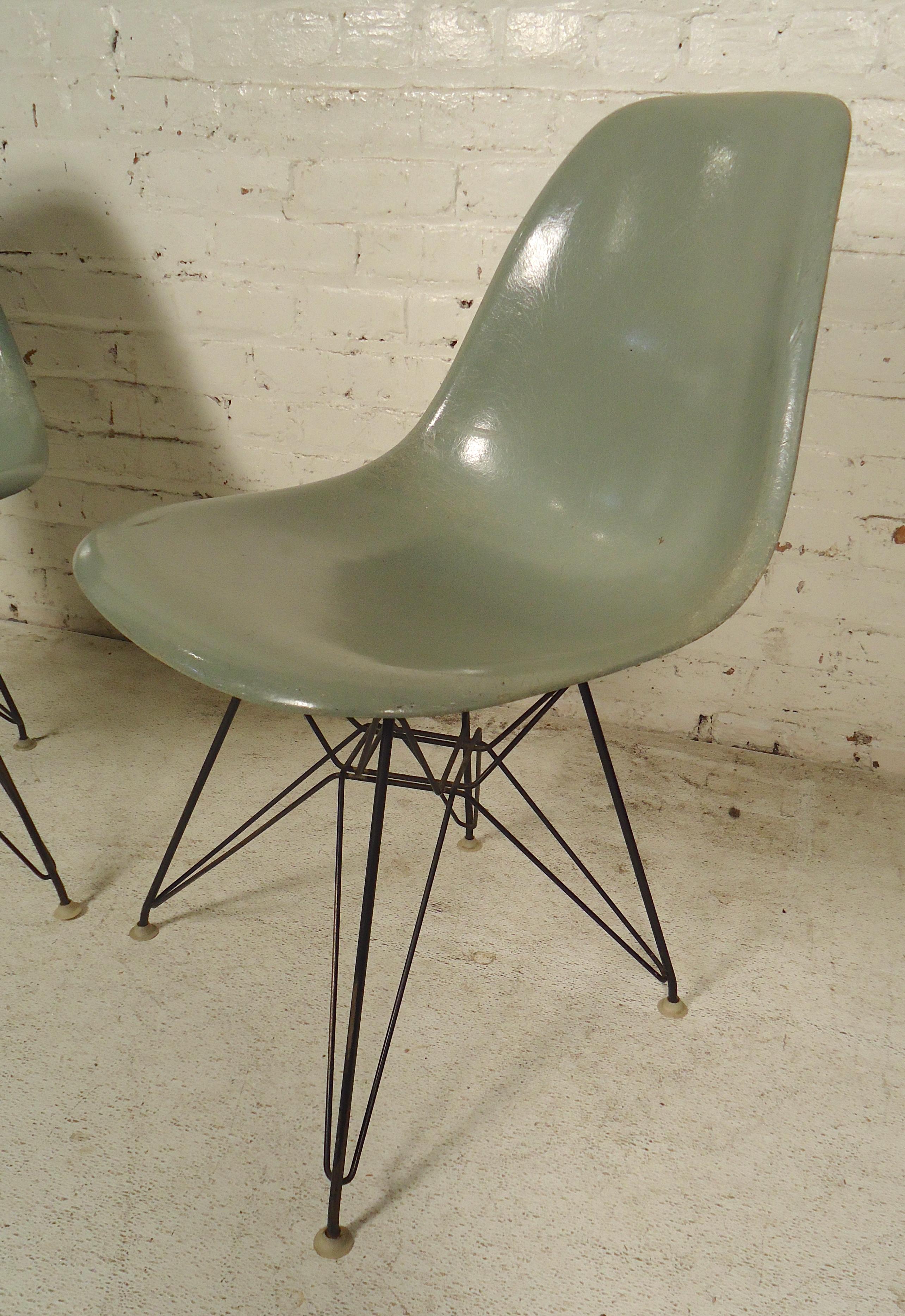 Mid-Century Modern Pair of Eames Chairs