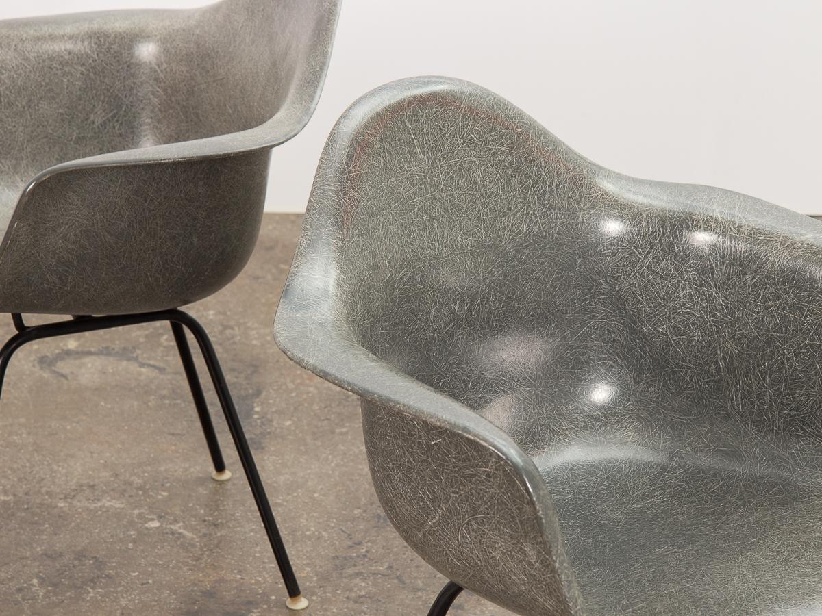 Mid-20th Century Pair of Eames Elephant Hide Armchairs For Sale