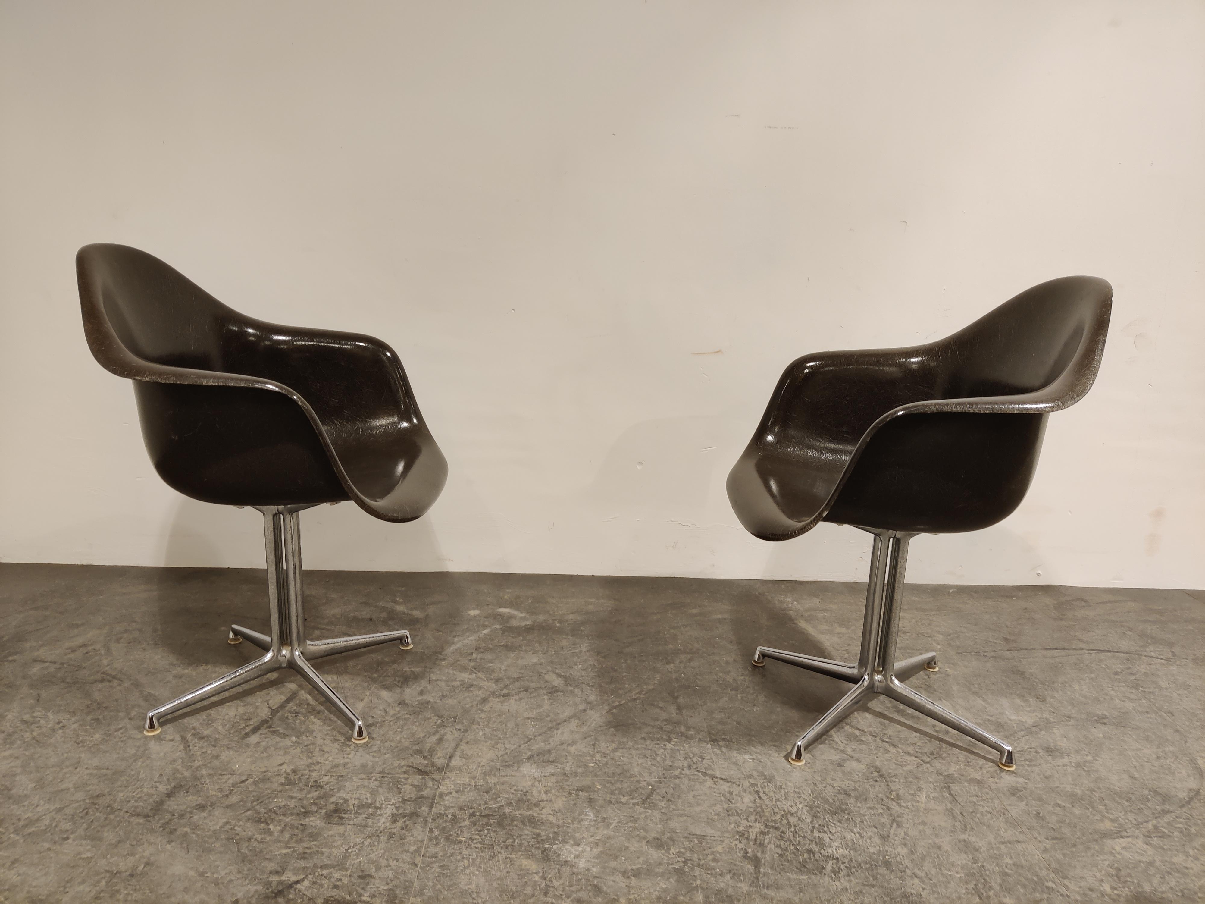 Pair of Eames for Herman Miller La Fonda Chairs, 1970s In Good Condition In HEVERLEE, BE