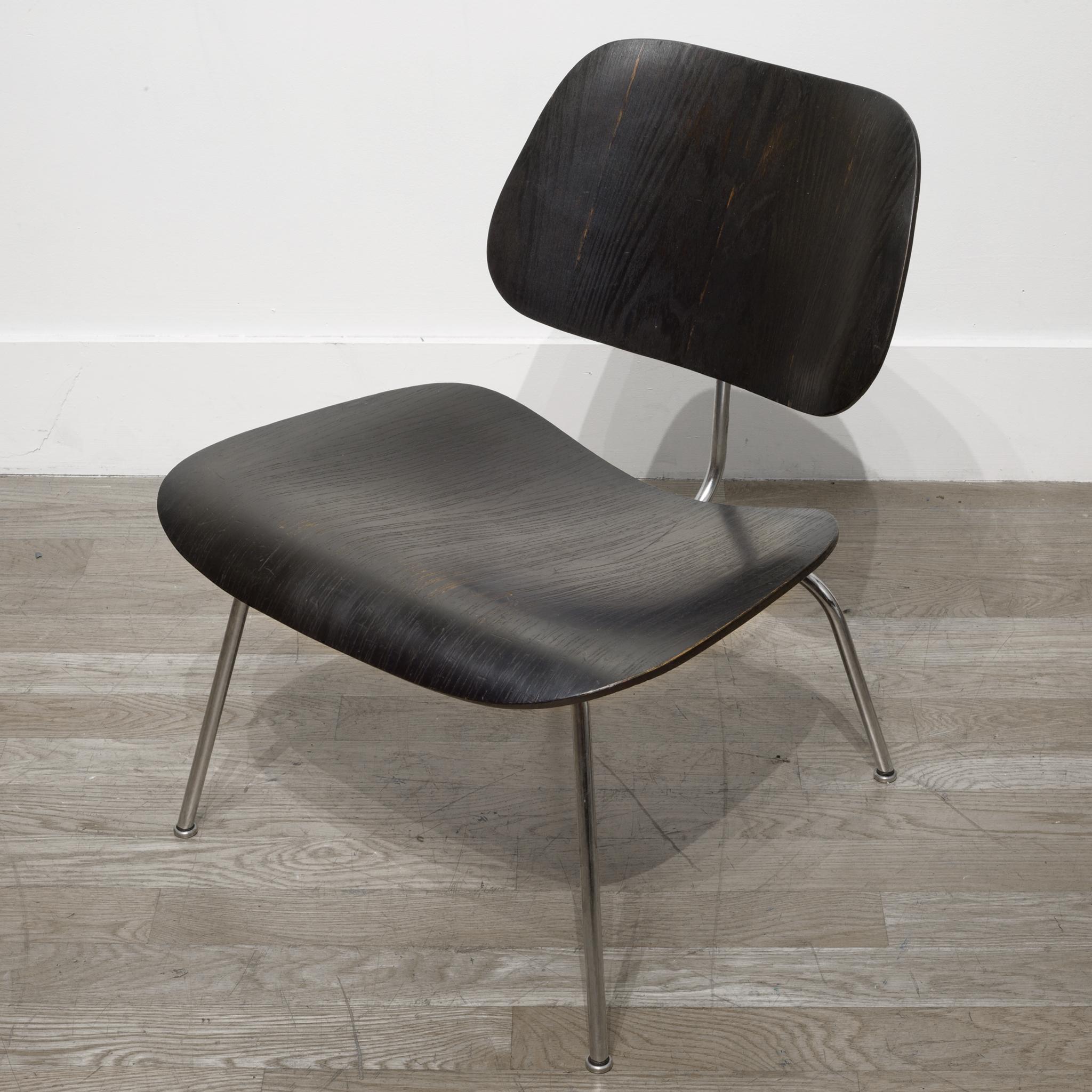 Pair of Eames for Herman Miller LCM Chairs in Black, circa 1950 1