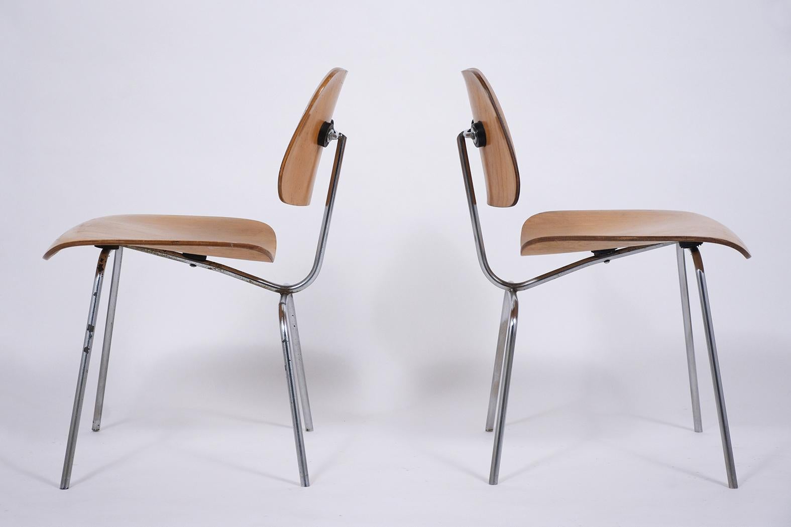 eames chairs original