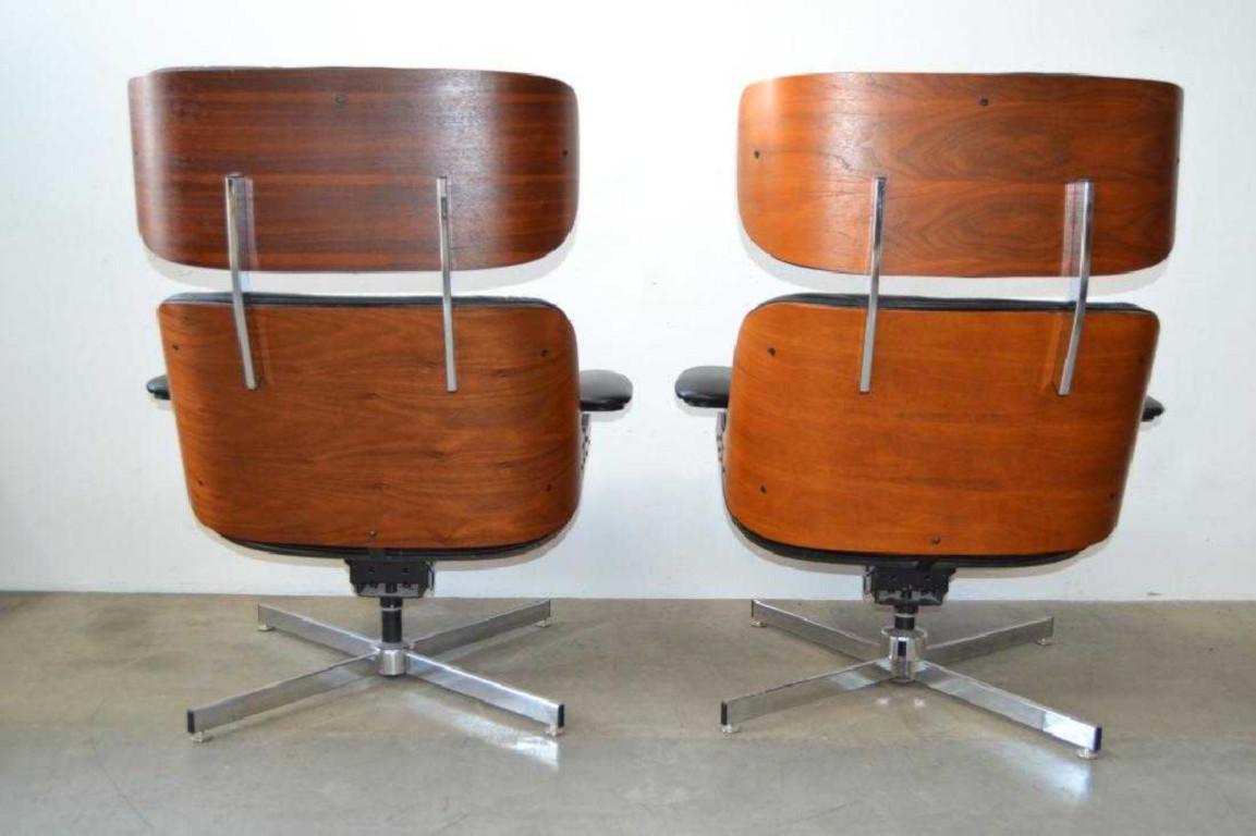 20th Century Pair of Eames Style Mid-Century Modern Lounge Chairs with Matching Ottomans