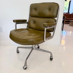 Pair of Eames Time Life Chairs in Olive Leather for Herman Miller, 1980s USA