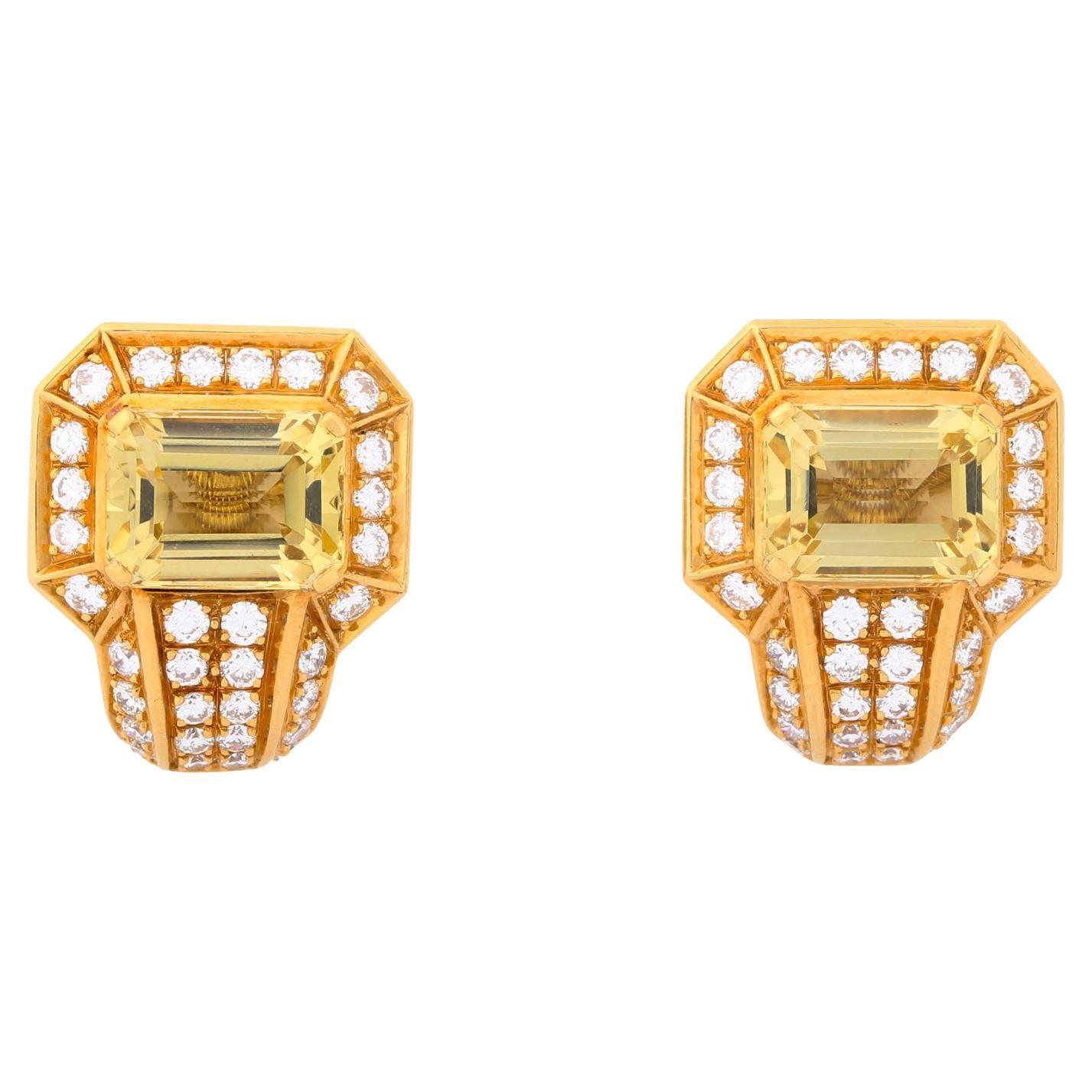 Pair of Ear Clips with 2 Yellow Heliodors 'Beryl' Approx. 3.0 Cts Each For Sale