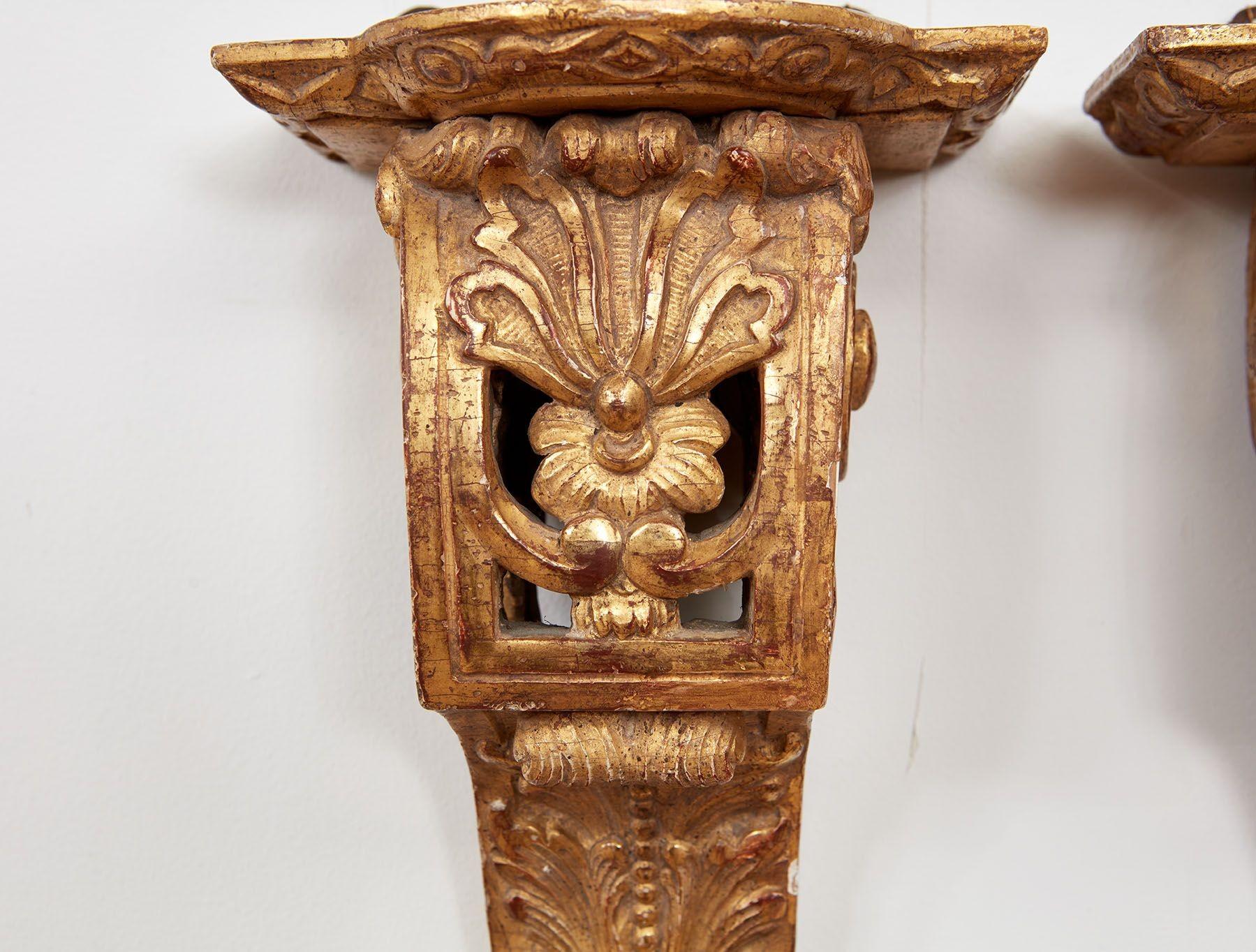French Pair of Early 18th c. Carved and Gilded Regence Wall Brackets For Sale