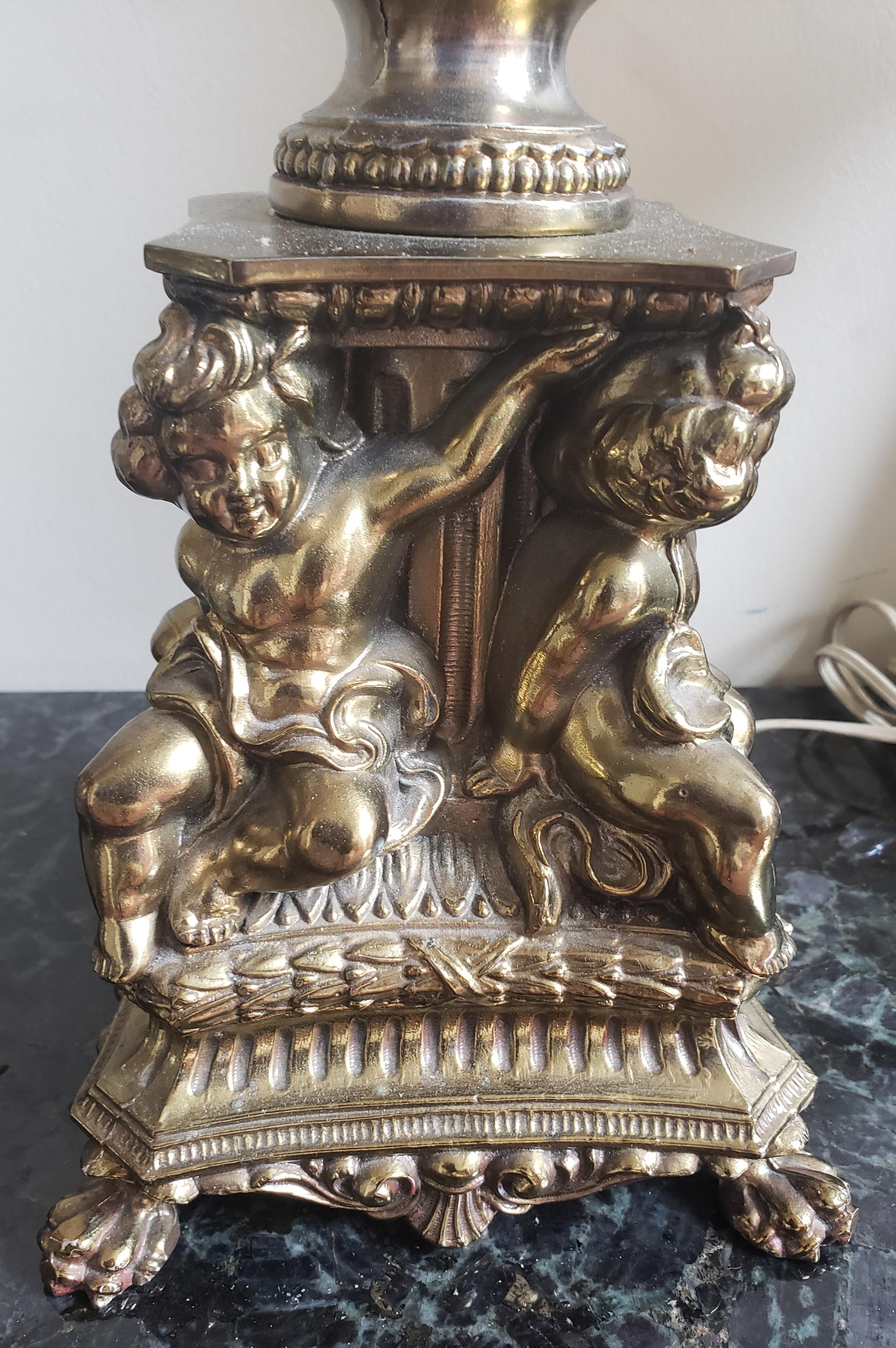 Pair of Early 1900s French Gilt Metal Cherubs Column 5-light Table Lamps For Sale 1