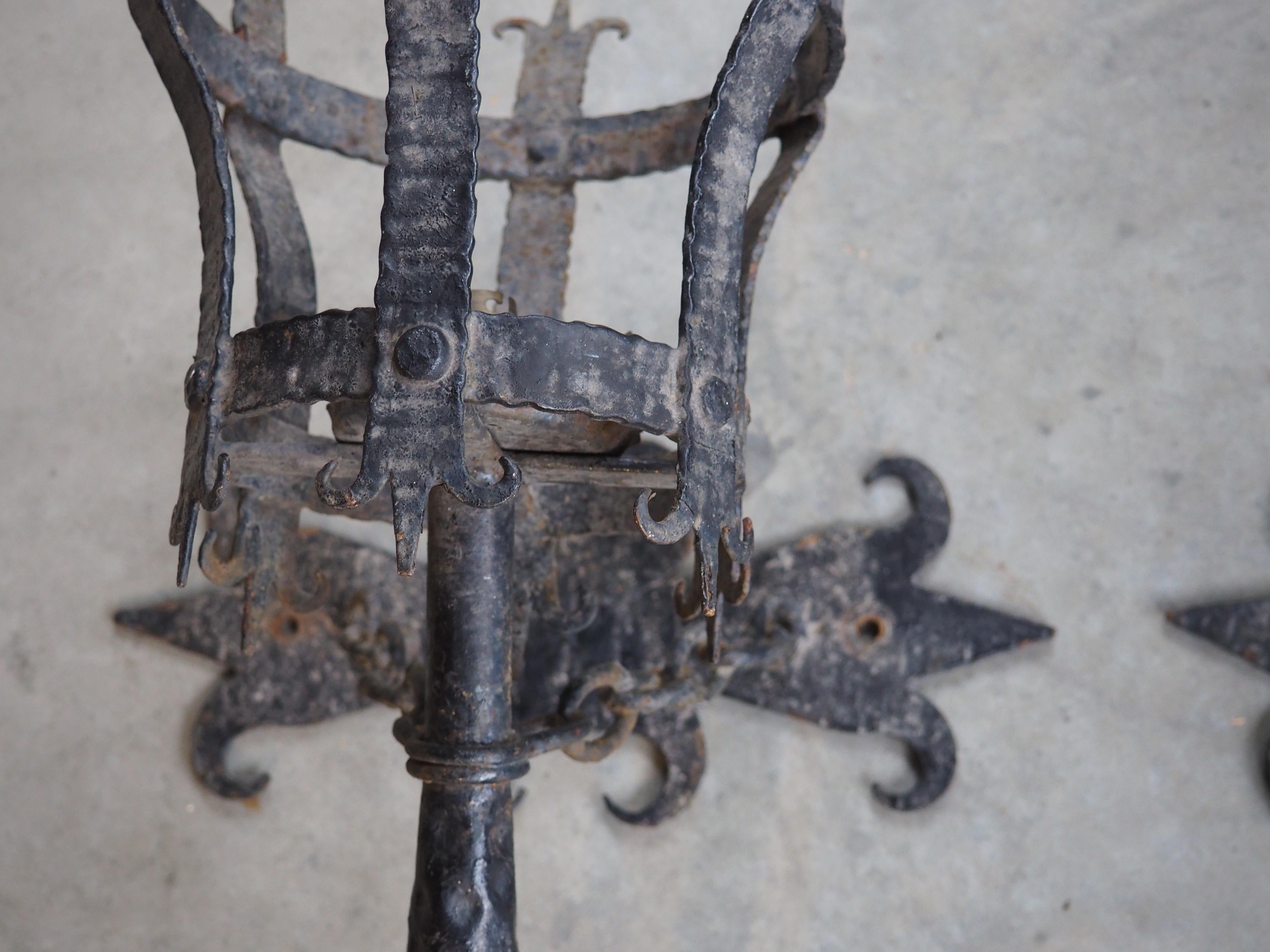 Pair of Early 1900s French Medieval Style Wrought Iron Torch Sconces For Sale 11