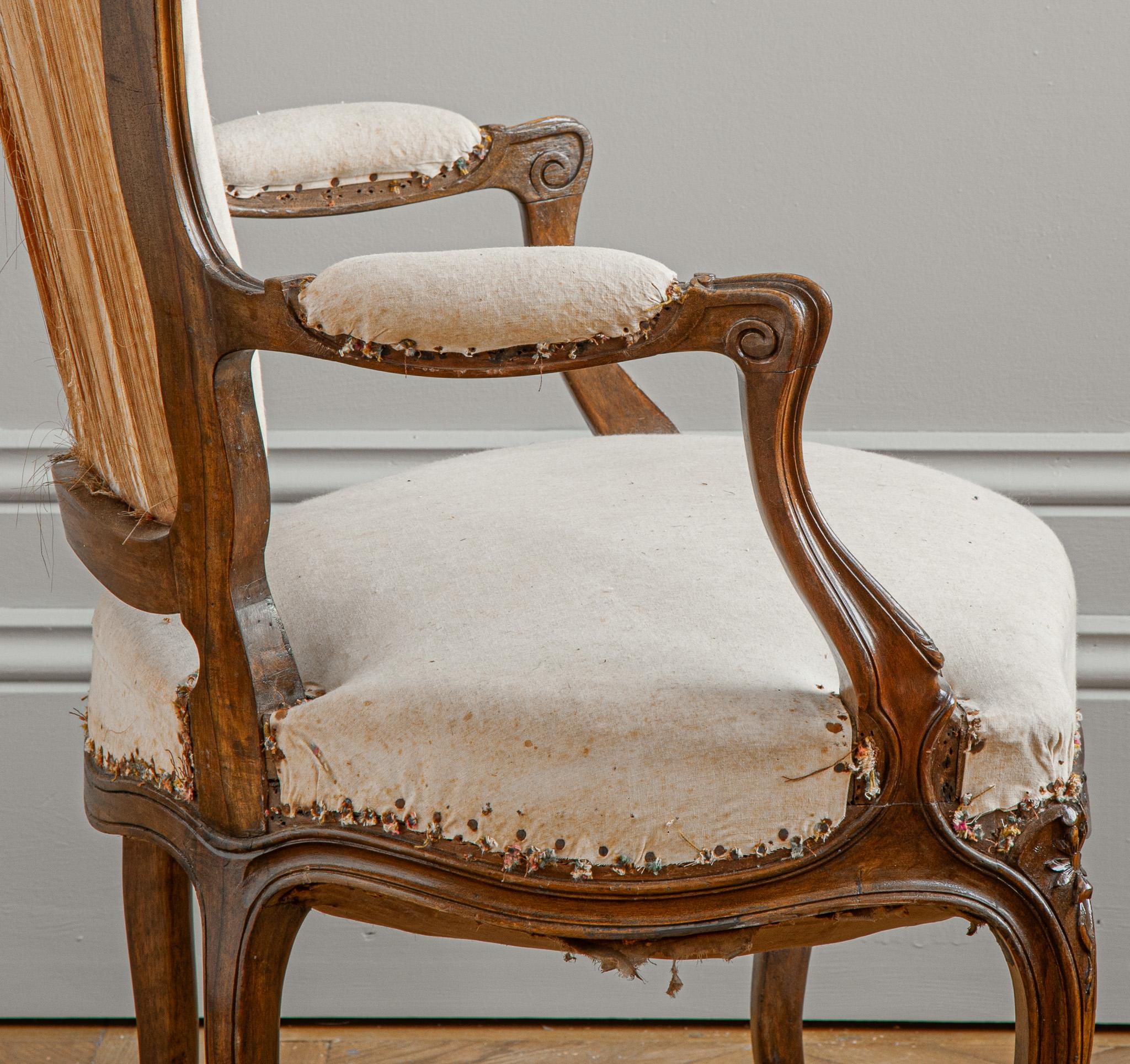 Pair of Early 1900's French Walnut Louis XV Style Armchairs For Sale 5