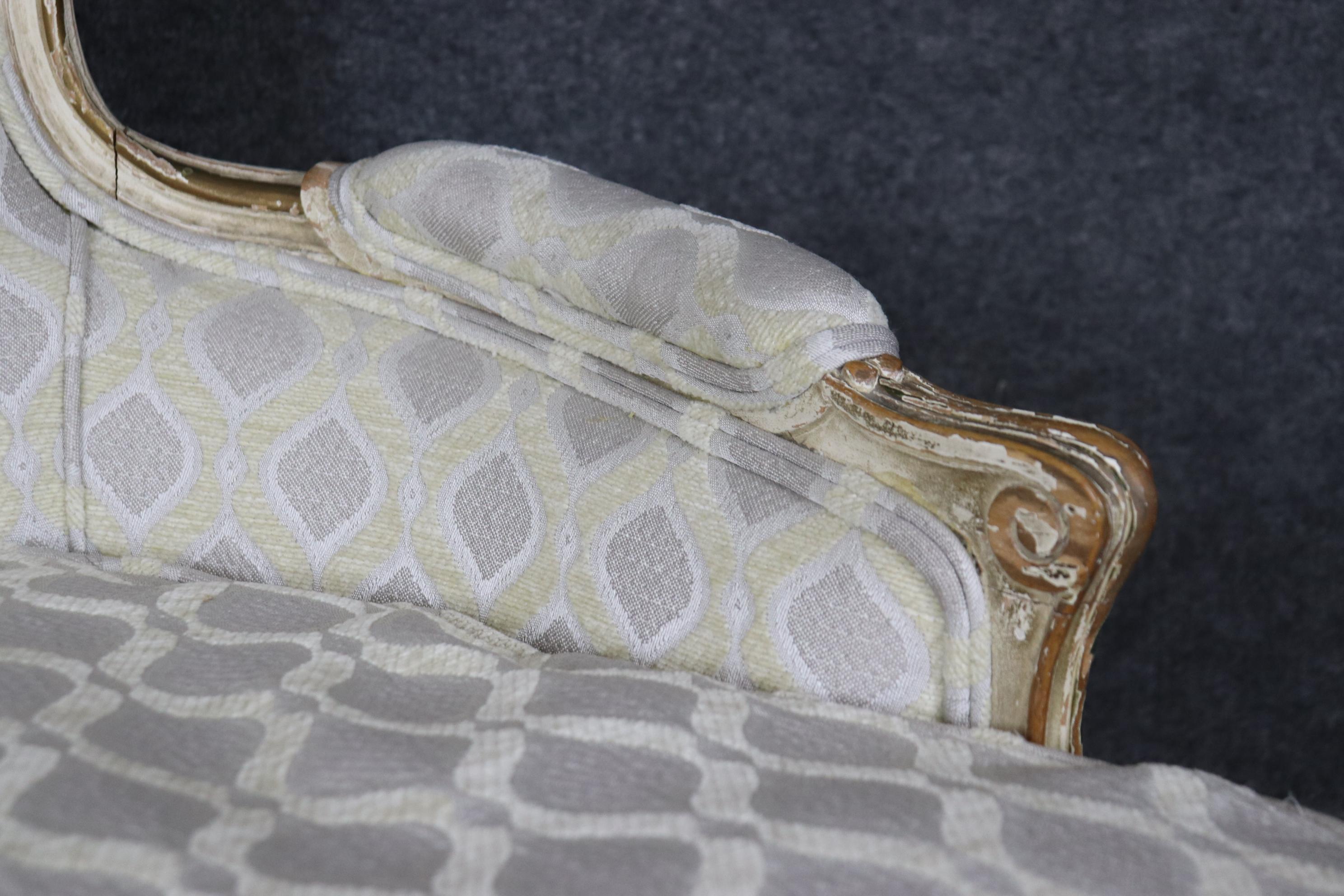 Walnut Pair of Early 1990s era Paint Decorated French Louis XV Bergere Chairs For Sale