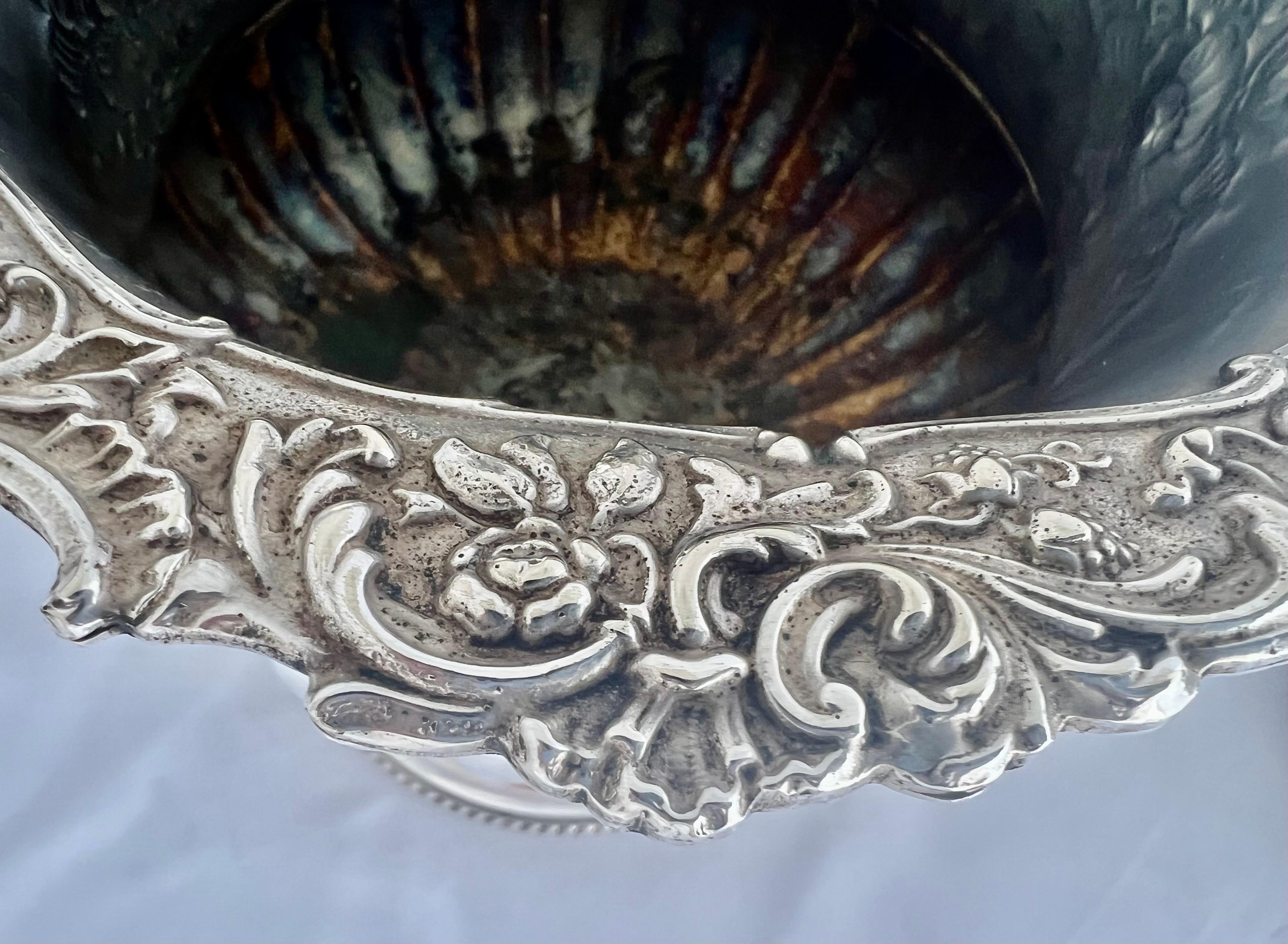 Plaqué Sheffield Paire d'objets du début du 19e s. Rafraîchisseurs à vin anglais Sheffield par Boulton en vente