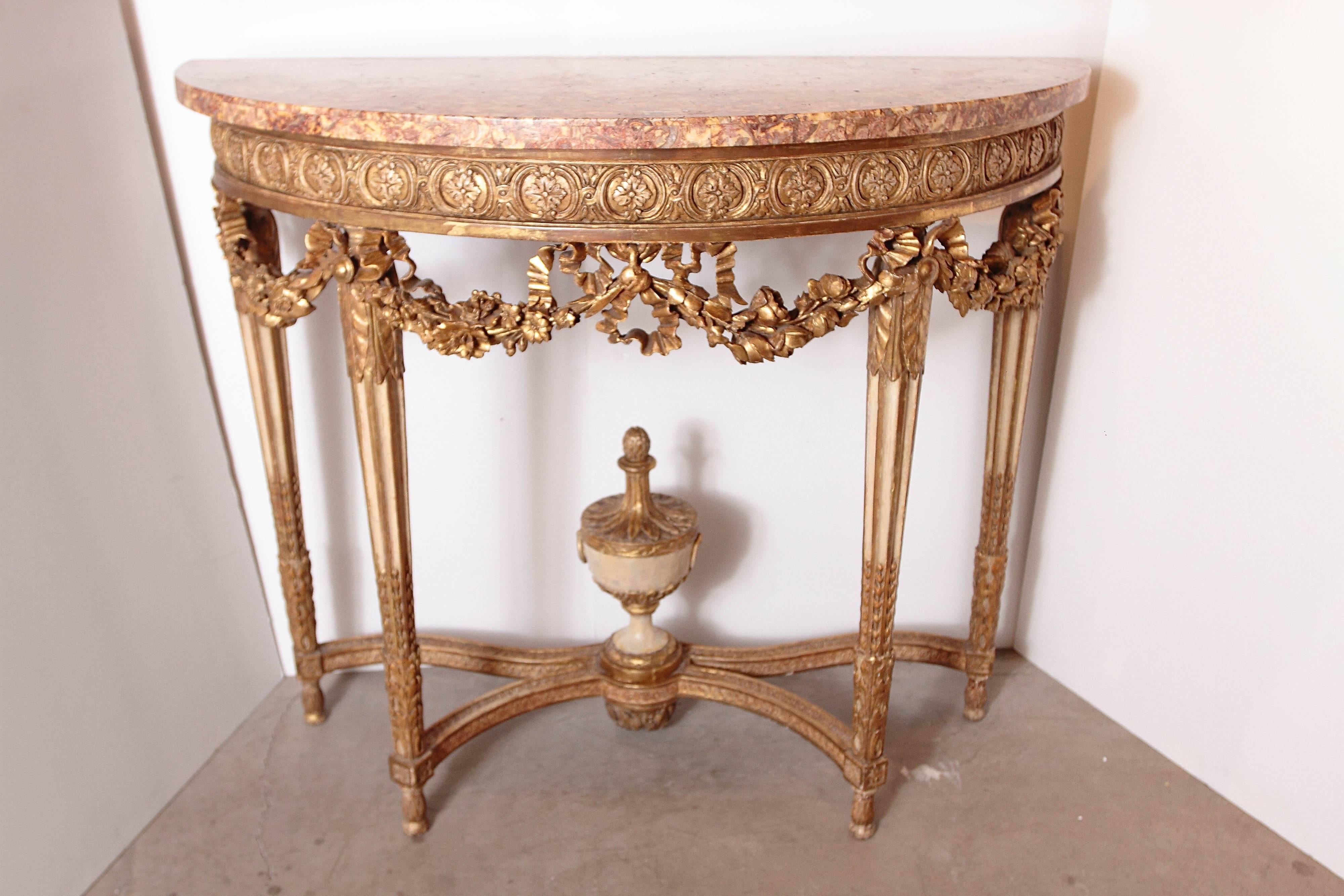 Early 19th Century French Louis XVI Gilt Carved and Cream Painted Consoles, Pair 5
