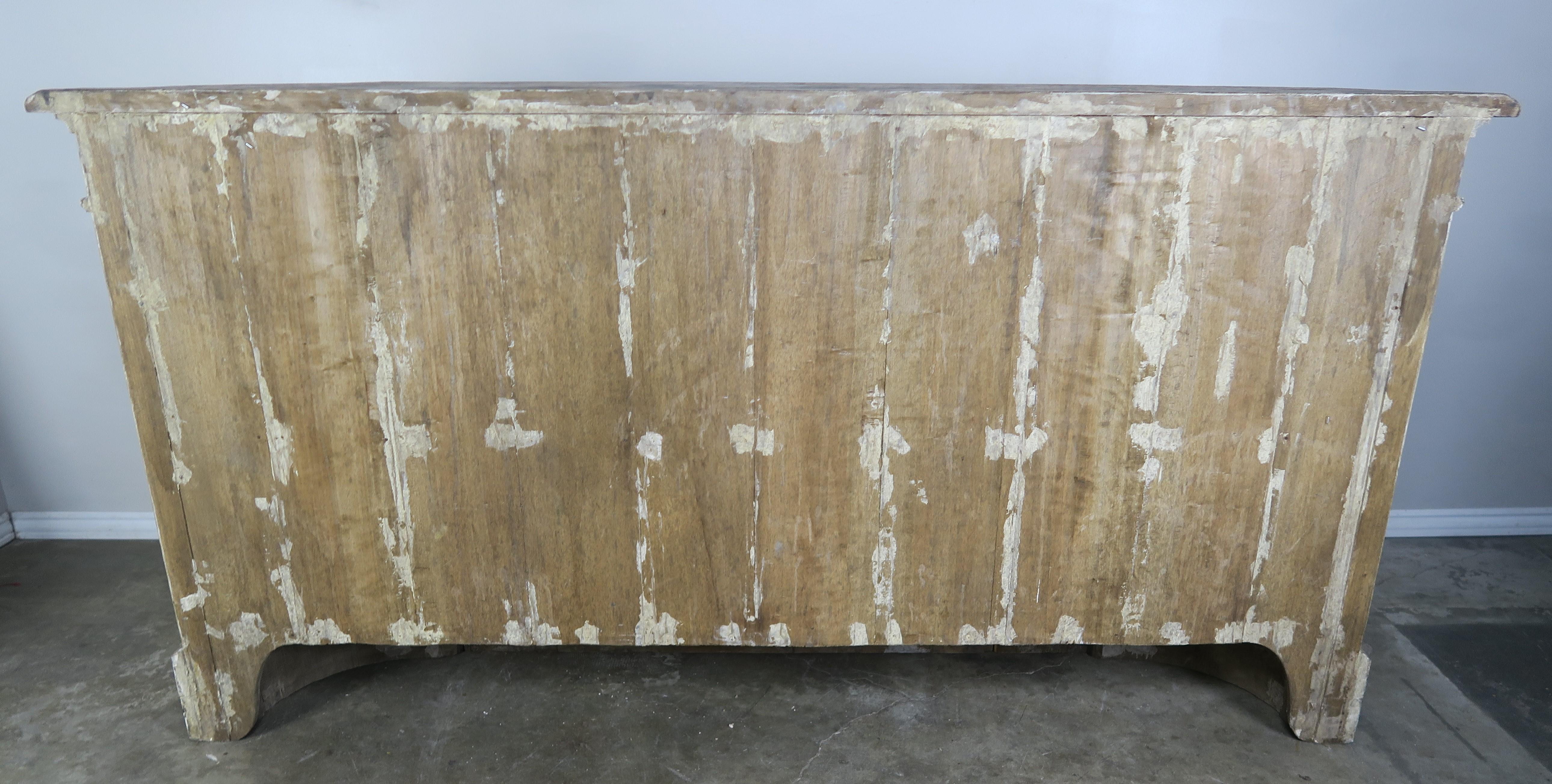 Pair of Early 19th Century Italian Tuscan Style Painted Sideboards 8