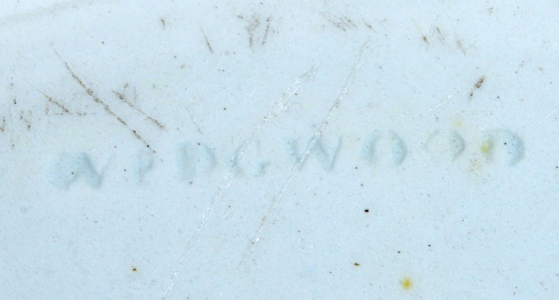 Pareja de platos de Wedgwood de principios del s. XIX con diseño Prunus, de 8 pulgadas Pintado a mano en venta