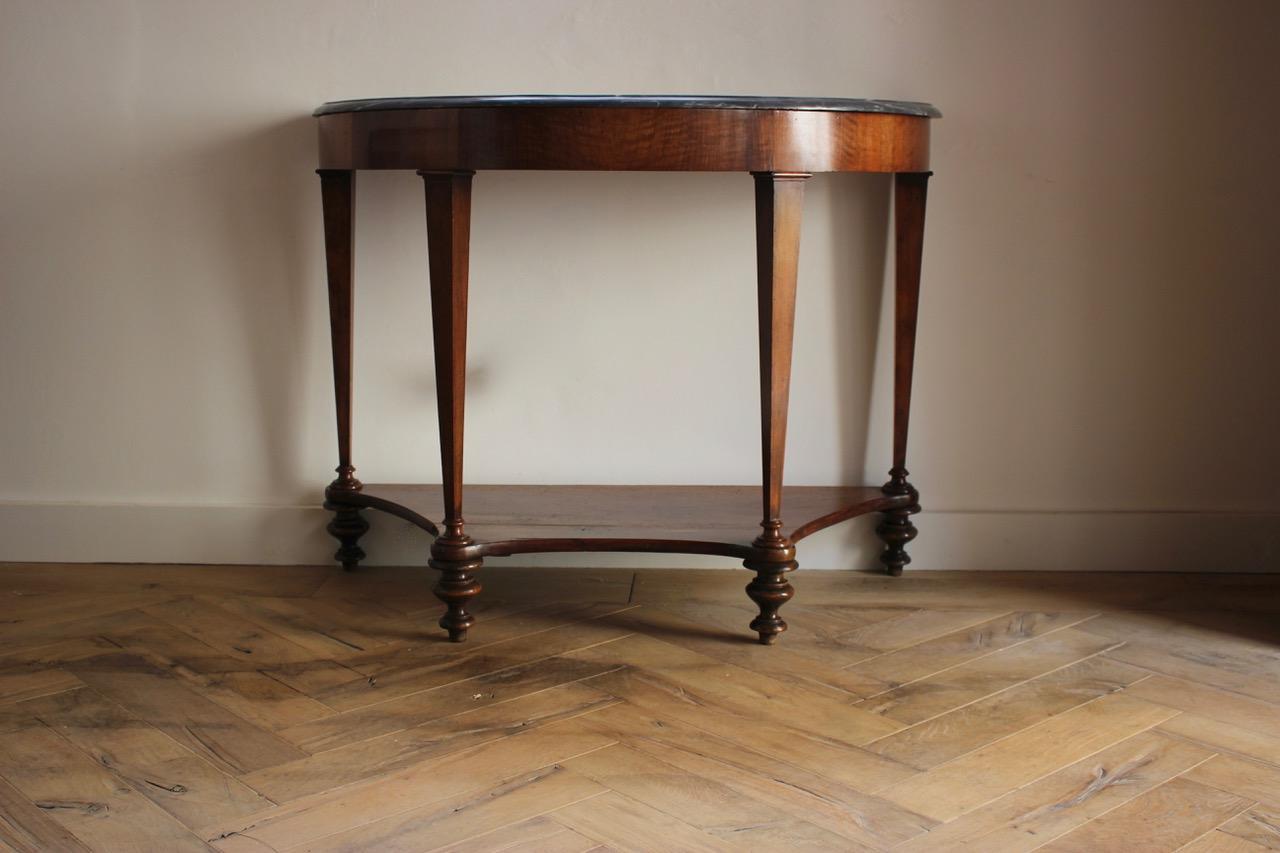 Pair of Early 19th Century Italian Console Tables in Walnut 7