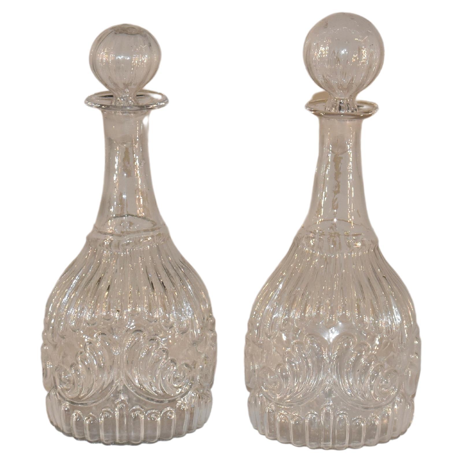 Pair of Early 19th Century American Mold Blown Decanters For Sale