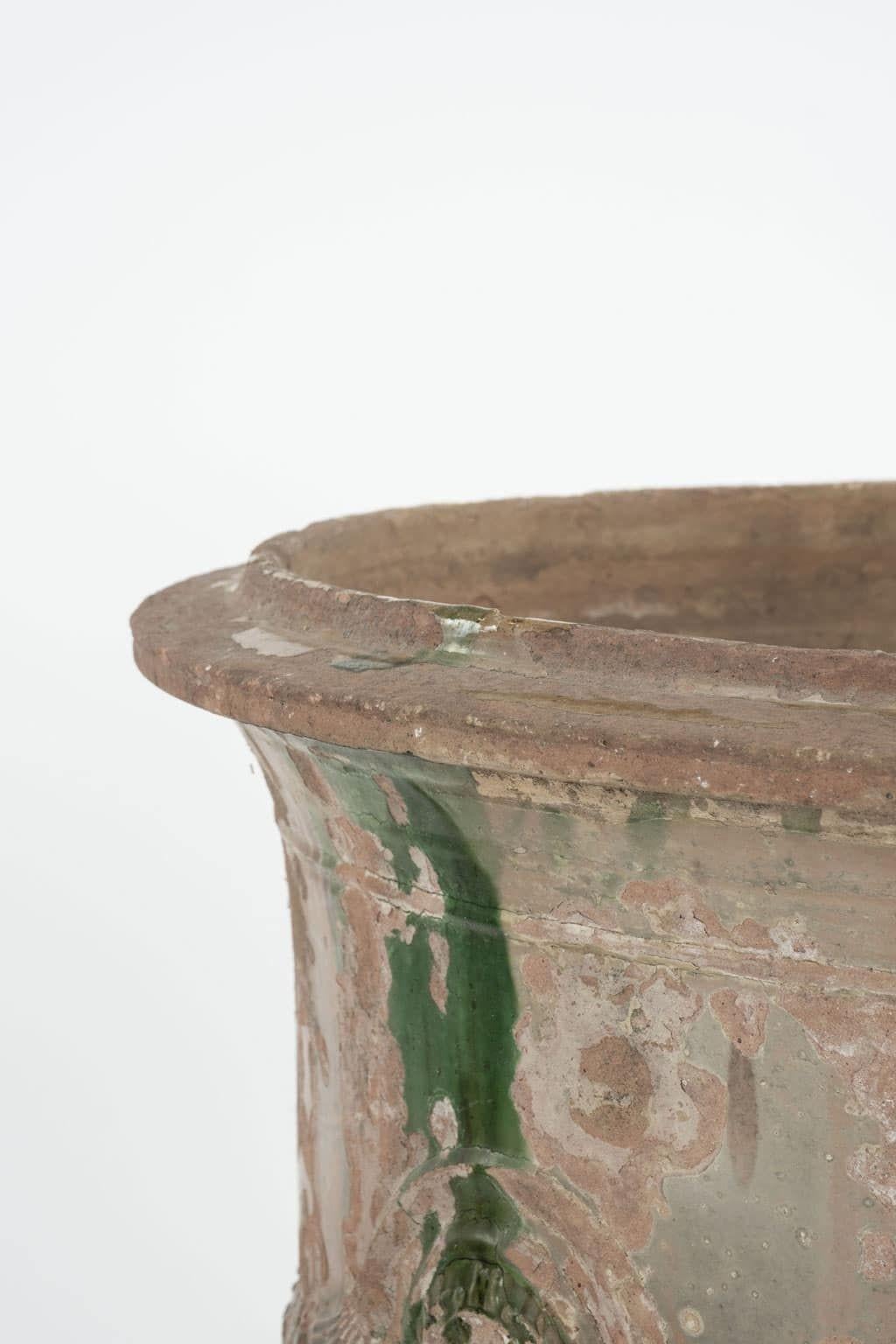Pair of Early 19th Century Anduze Jars In Fair Condition For Sale In Houston, TX