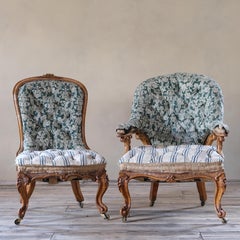 Paire de chaises en érable piqué du début du 19e siècle
