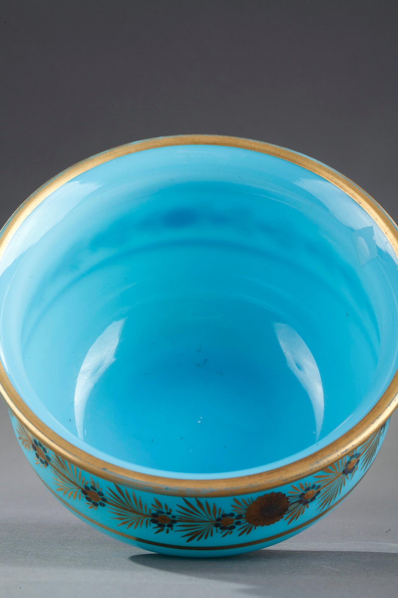 Pair of Early 19th Century Blue Opaline Bowls by Desvignes For Sale 11