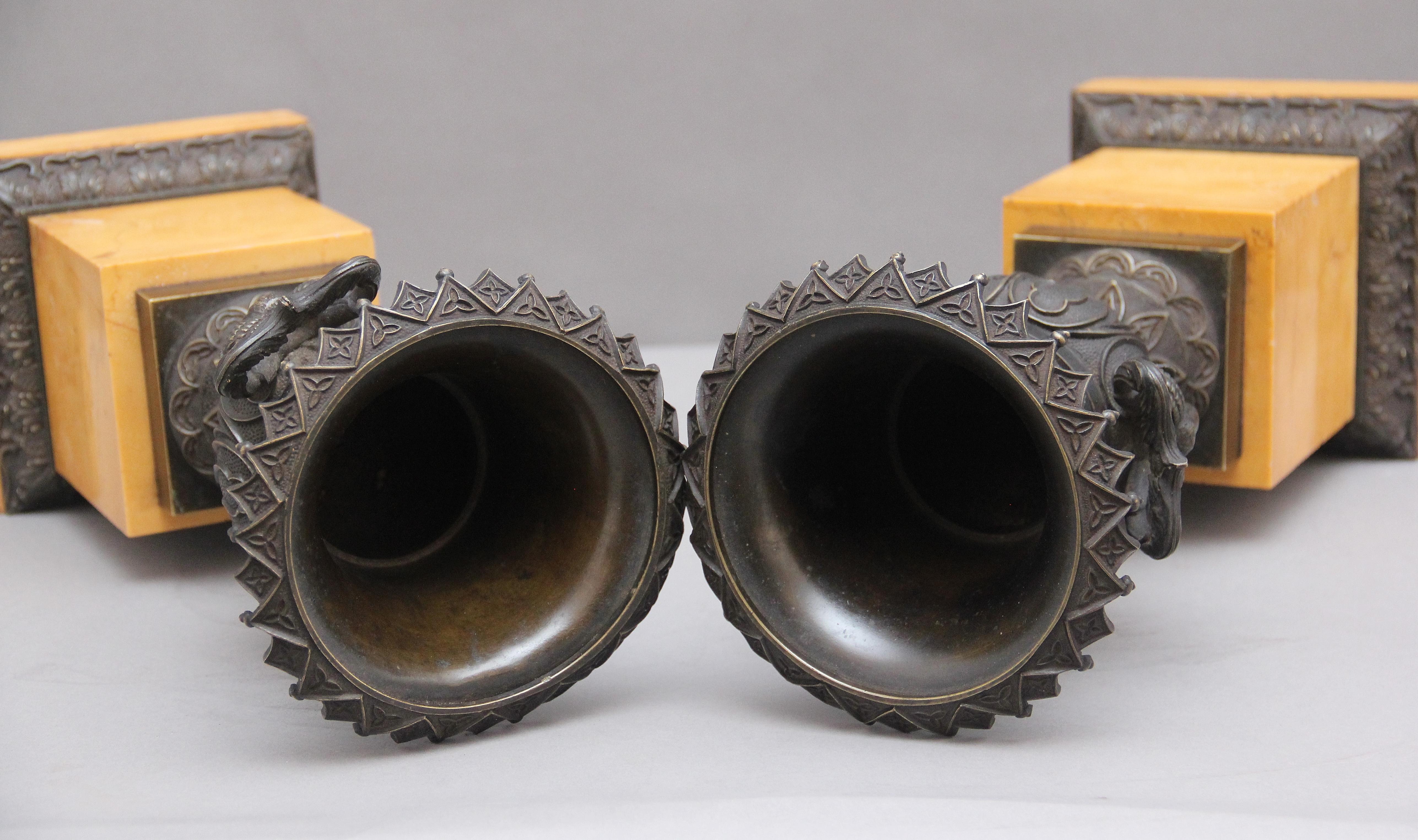 Pair of Early 19th Century Bronze Urns For Sale 2