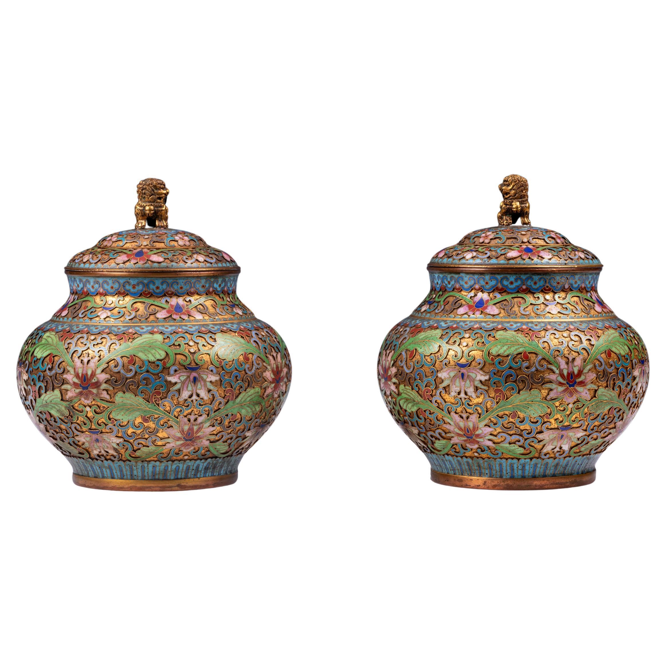 Pair of Early 19th Century Chinese Cloisonne Enamel Bowls & Covers, Qing Dynasty