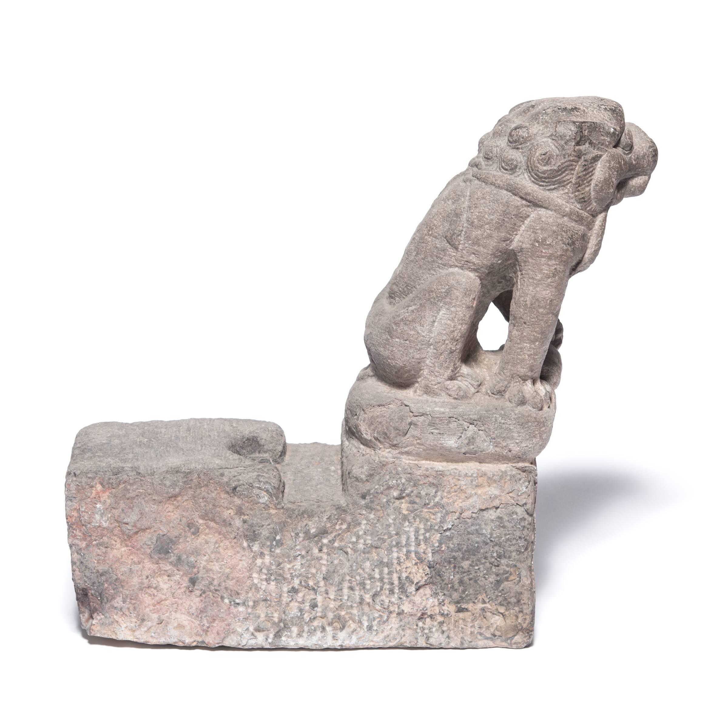 Pair of Chinese Stone Fu Dogs, c. 1800 In Good Condition For Sale In Chicago, IL