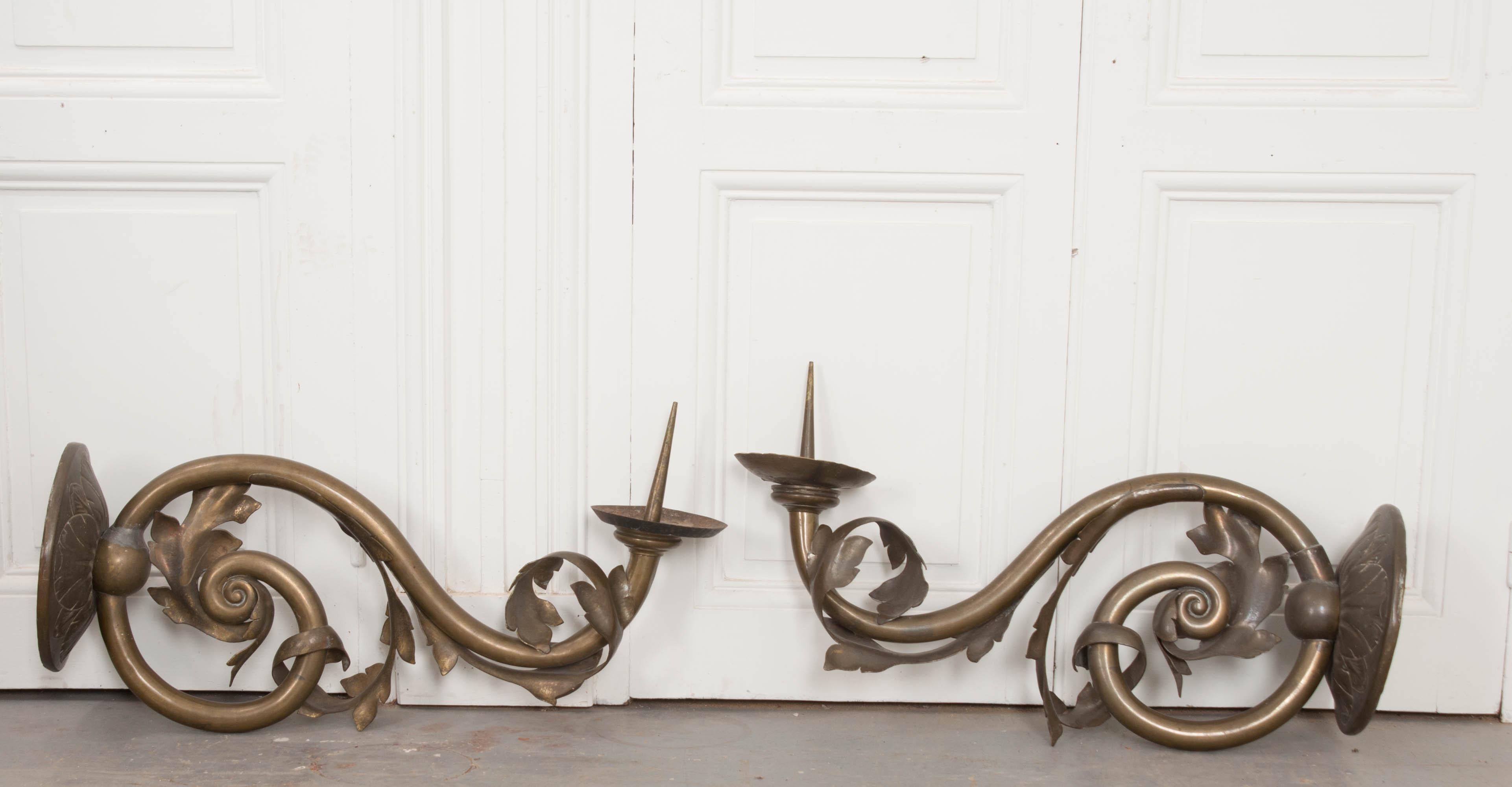 Pair of Early 19th Century Dutch Brass Wall Sconces For Sale 1